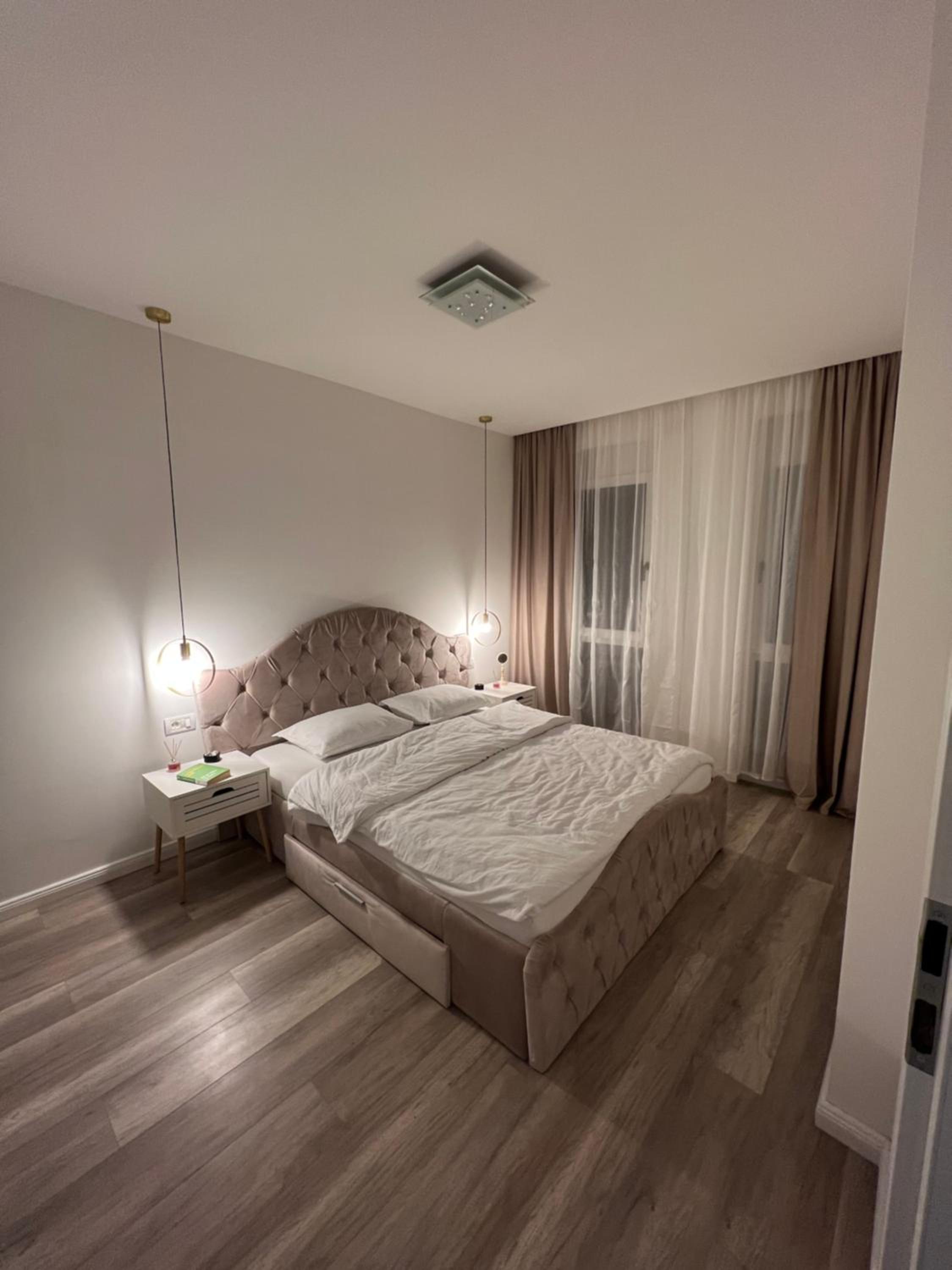 One-Bedroom Apartment - Photo 21