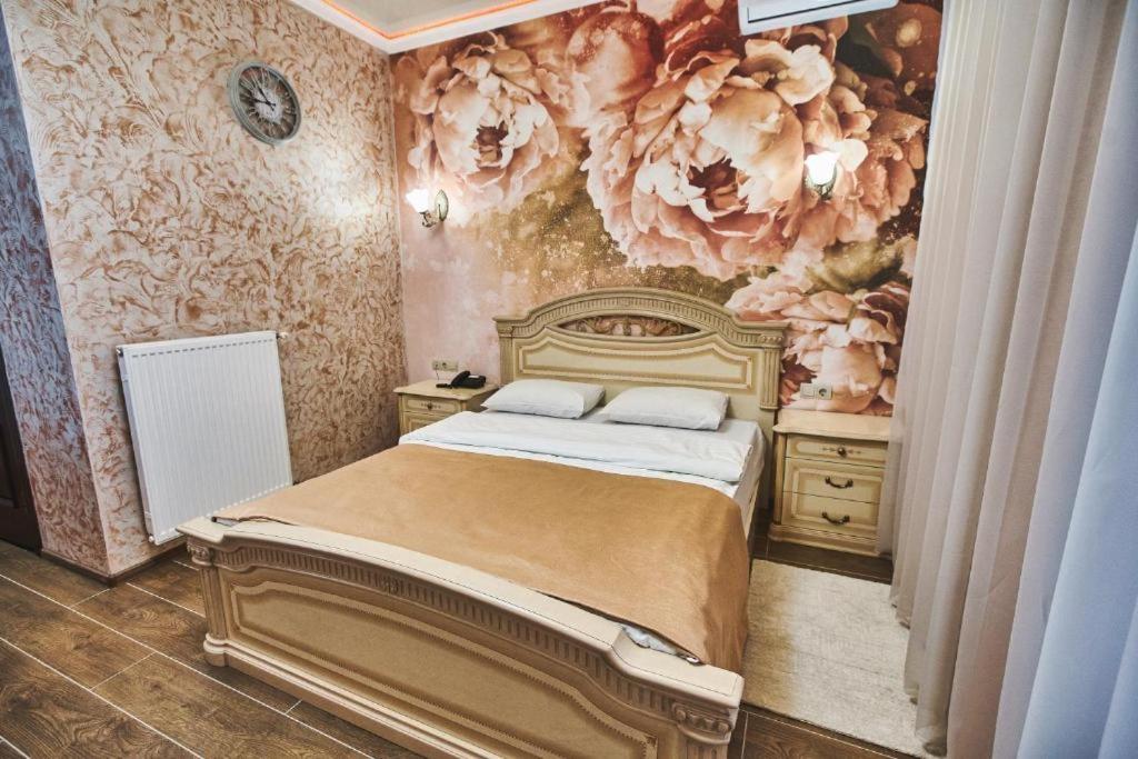 Superior King Suite photo 1