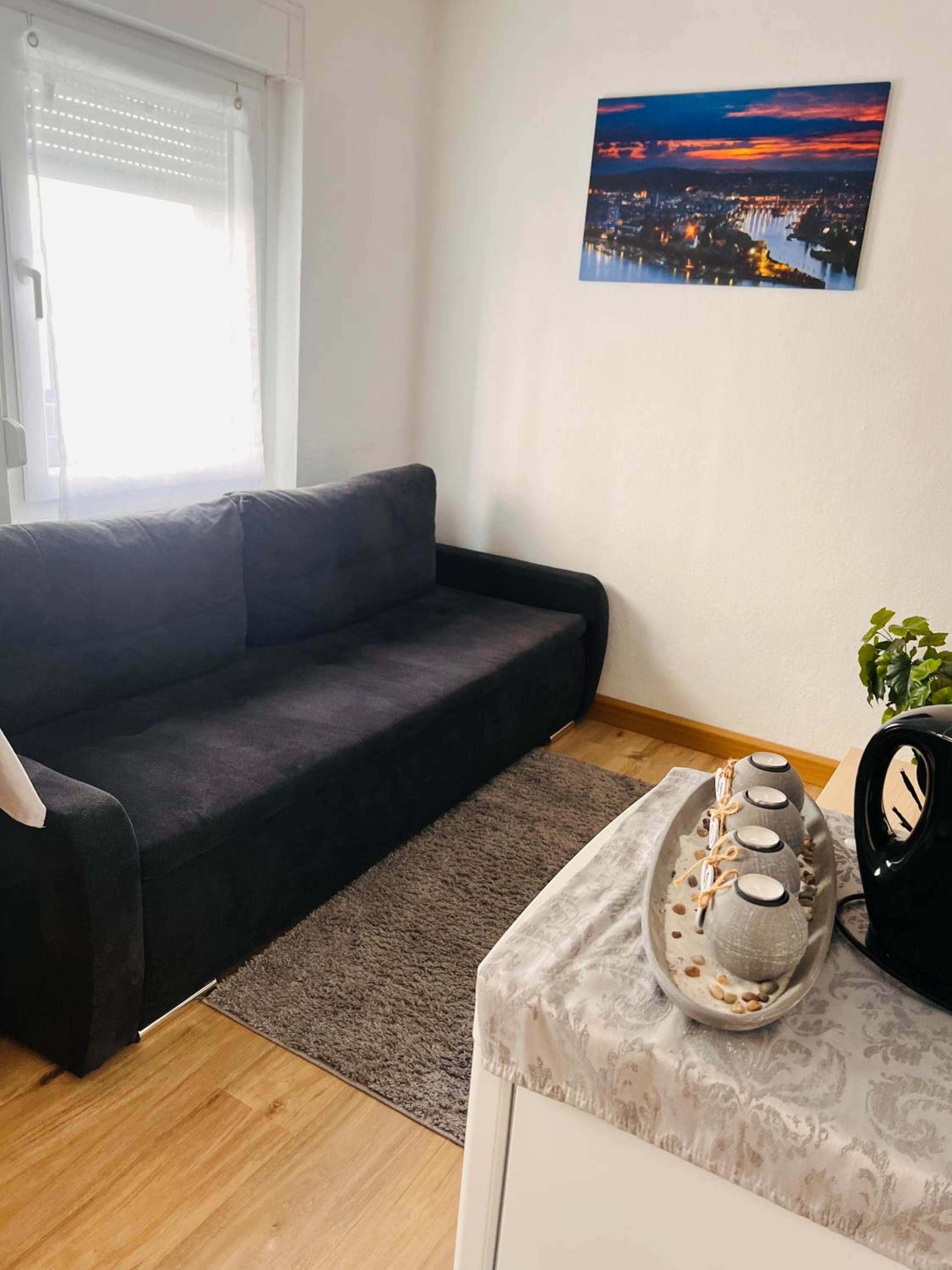One-Bedroom Apartment - Photo 10
