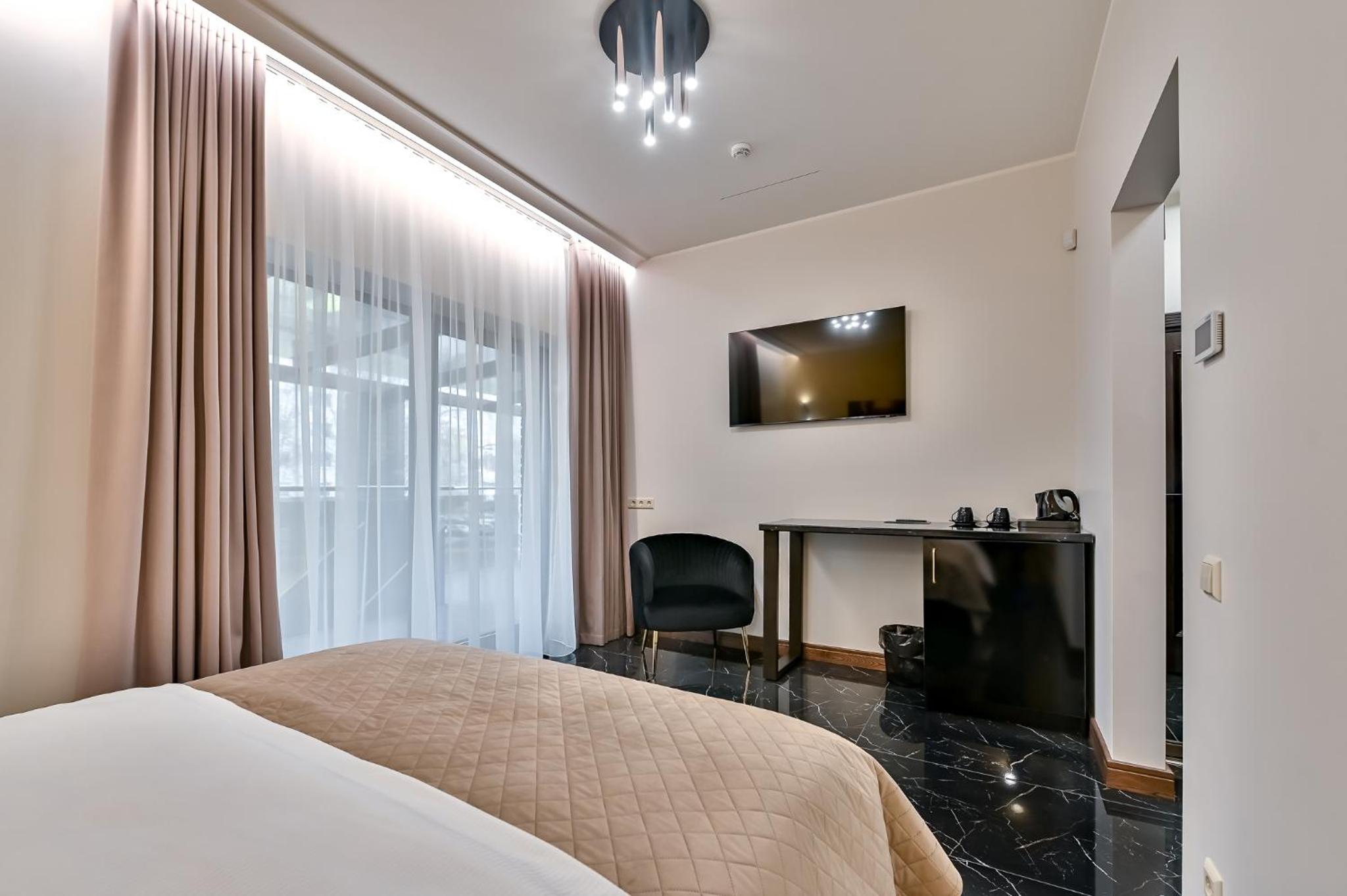 Double Room with Terrace photo 2