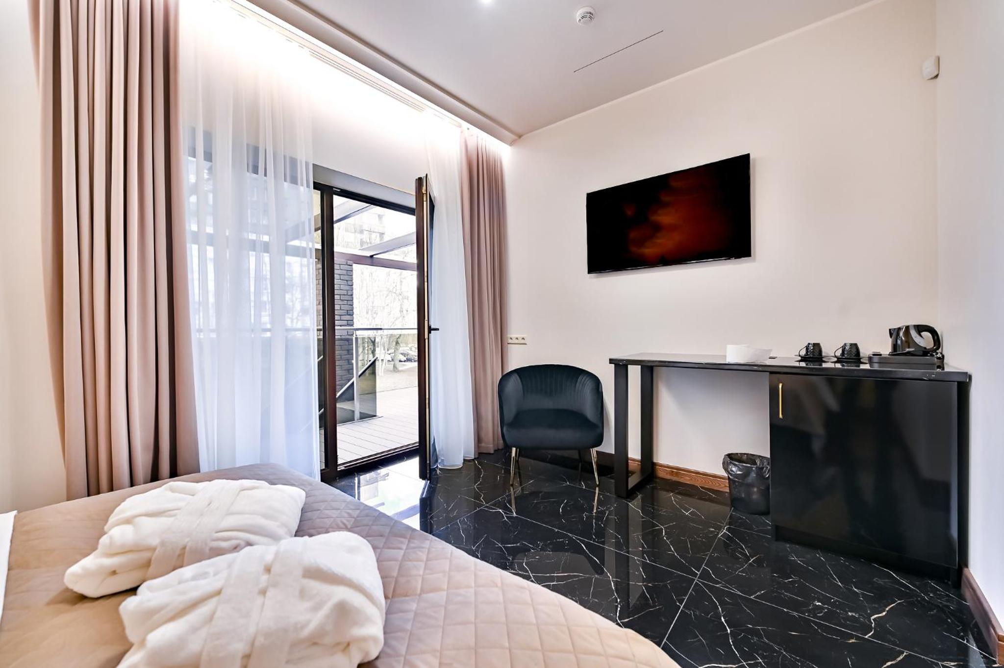 Double Room with Terrace photo 3