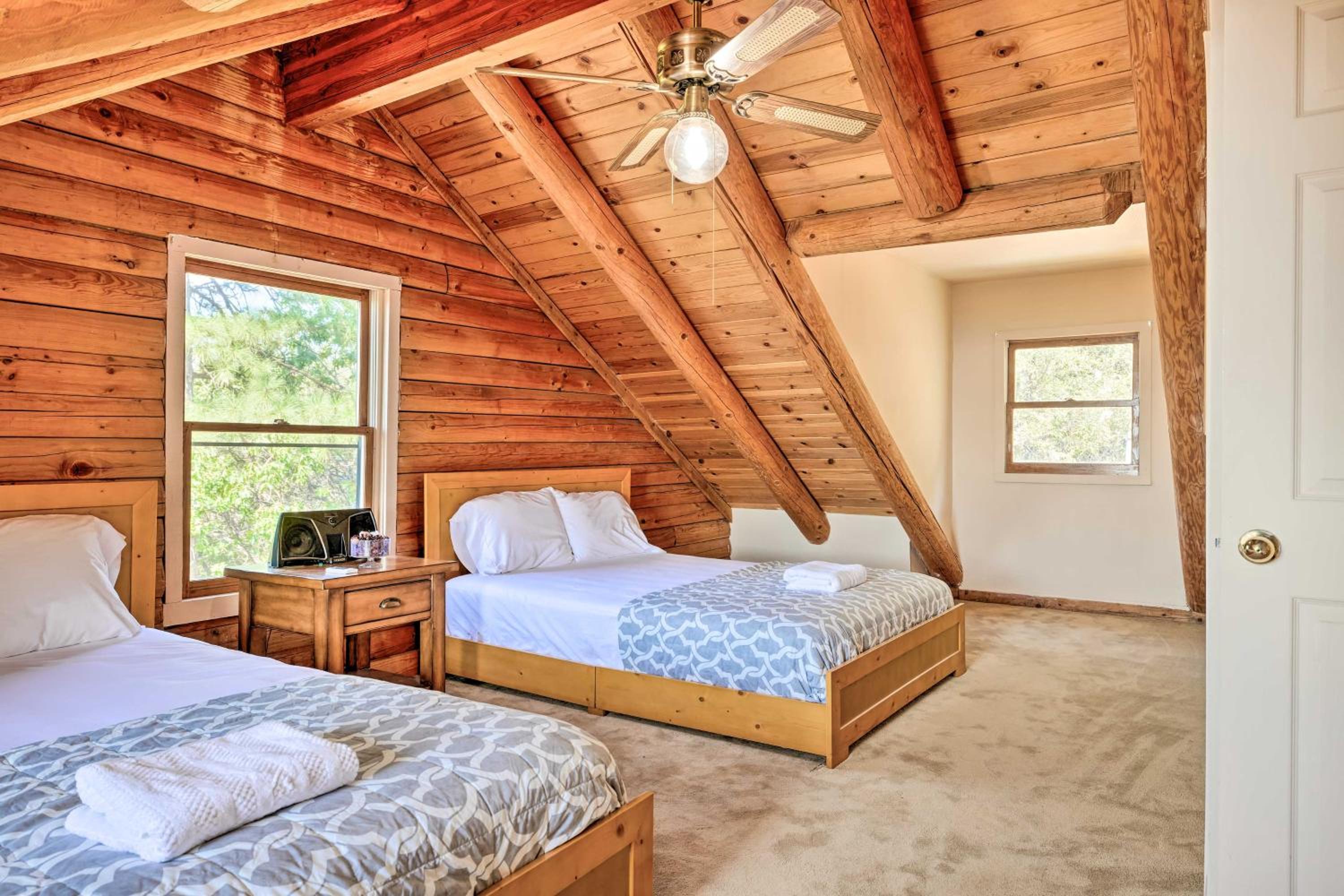 Three-Bedroom Chalet photo 2