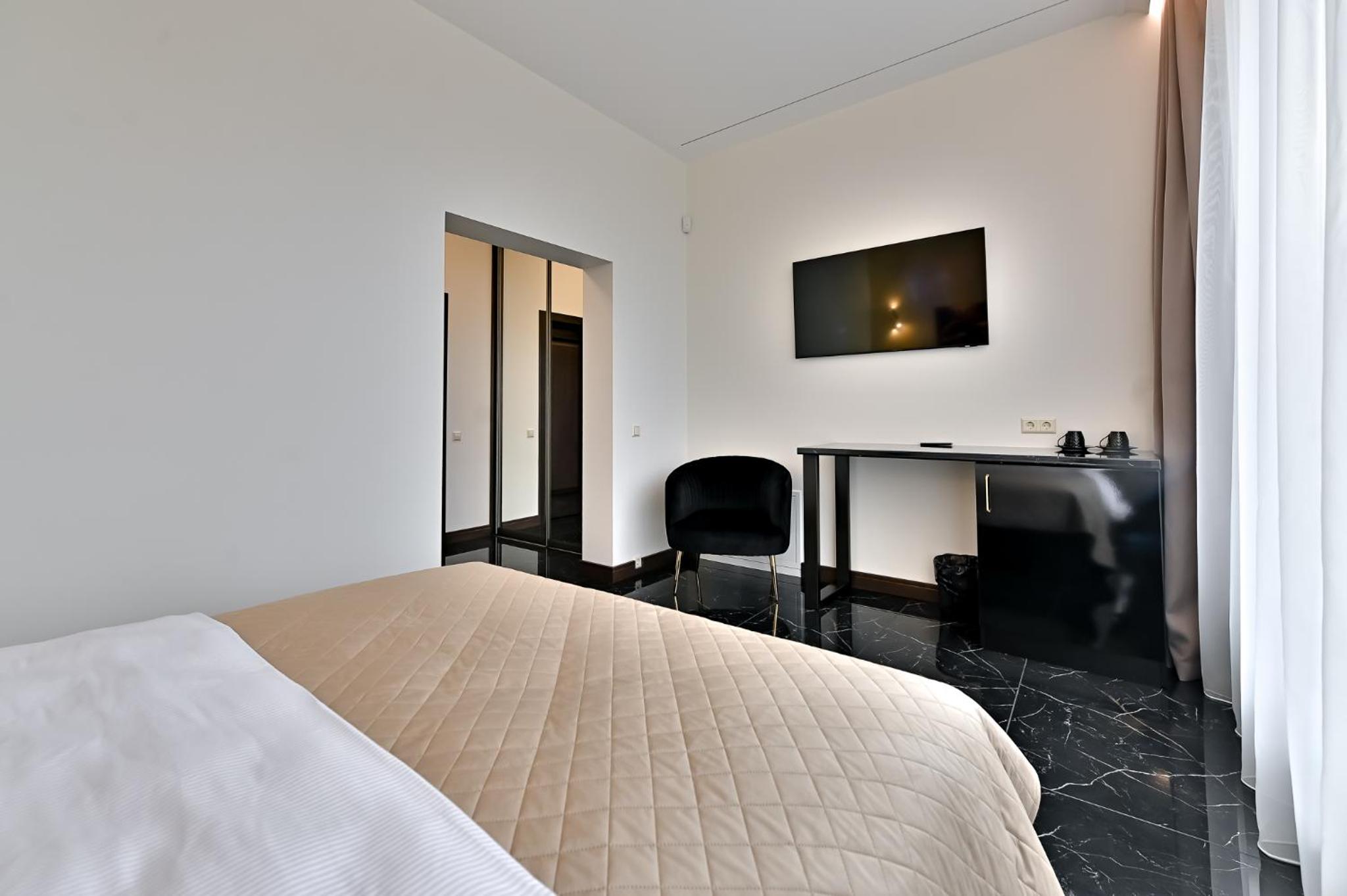 Standard Double Room photo 2