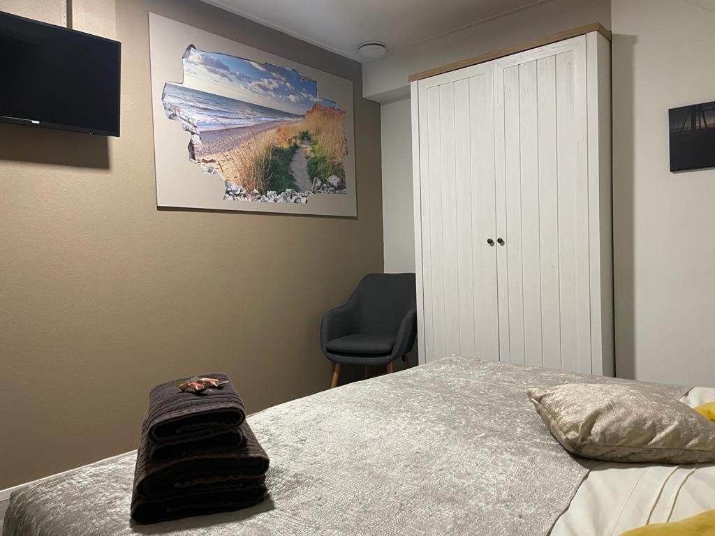 Large Twin Room photo 3