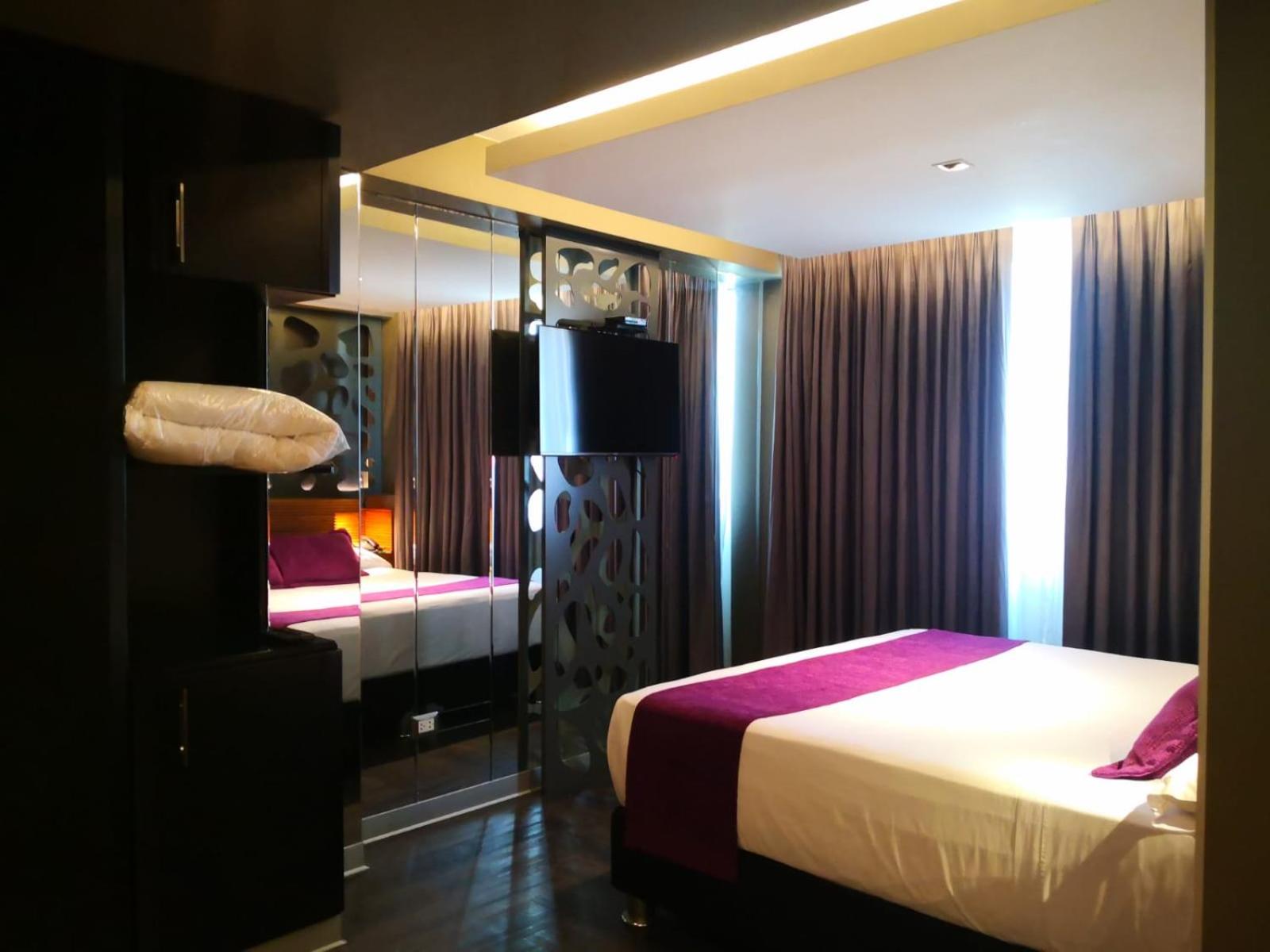 Presidential Suite photo 1