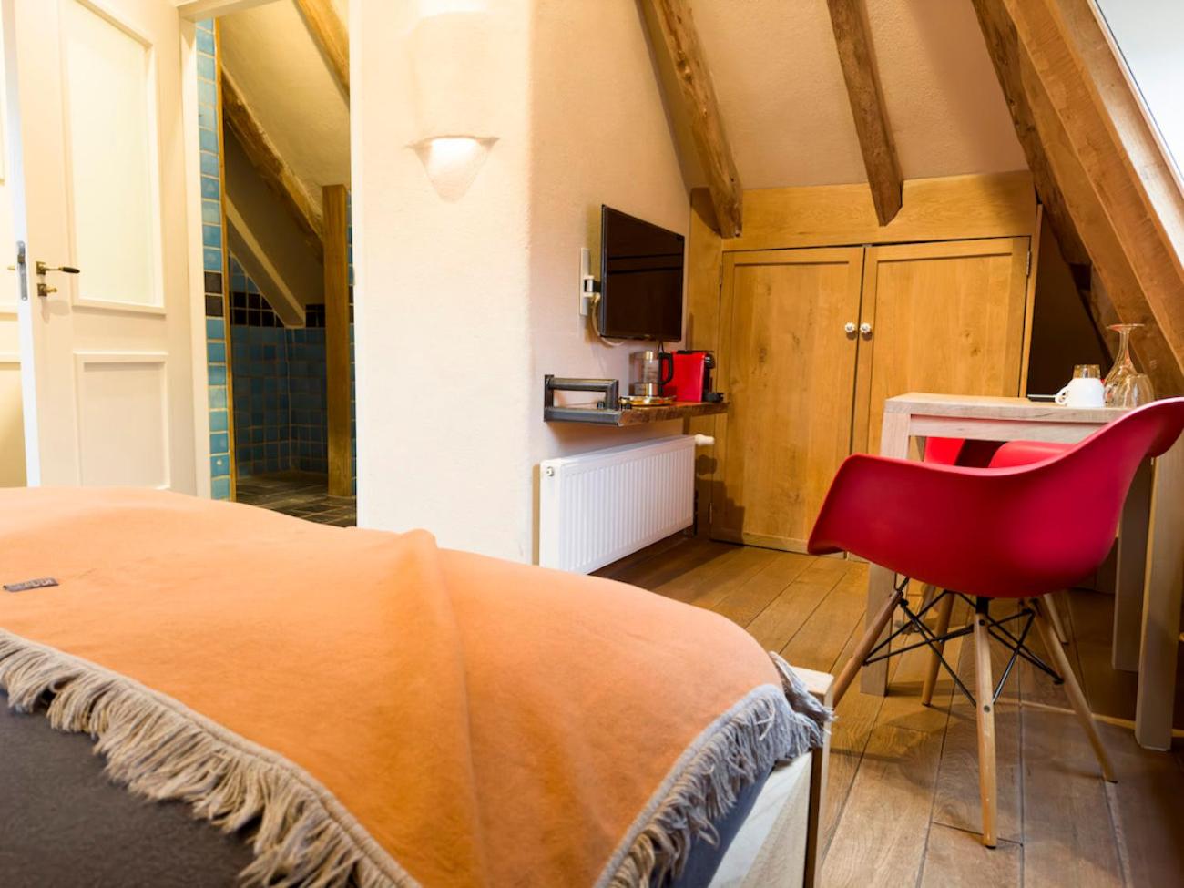 Basic Double Room photo 3