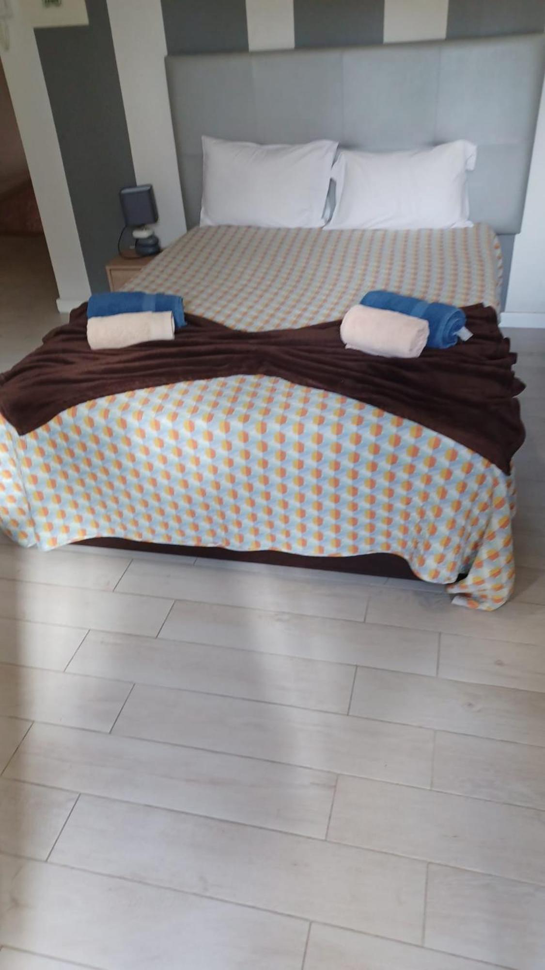 Studio Apartment - Photo 6