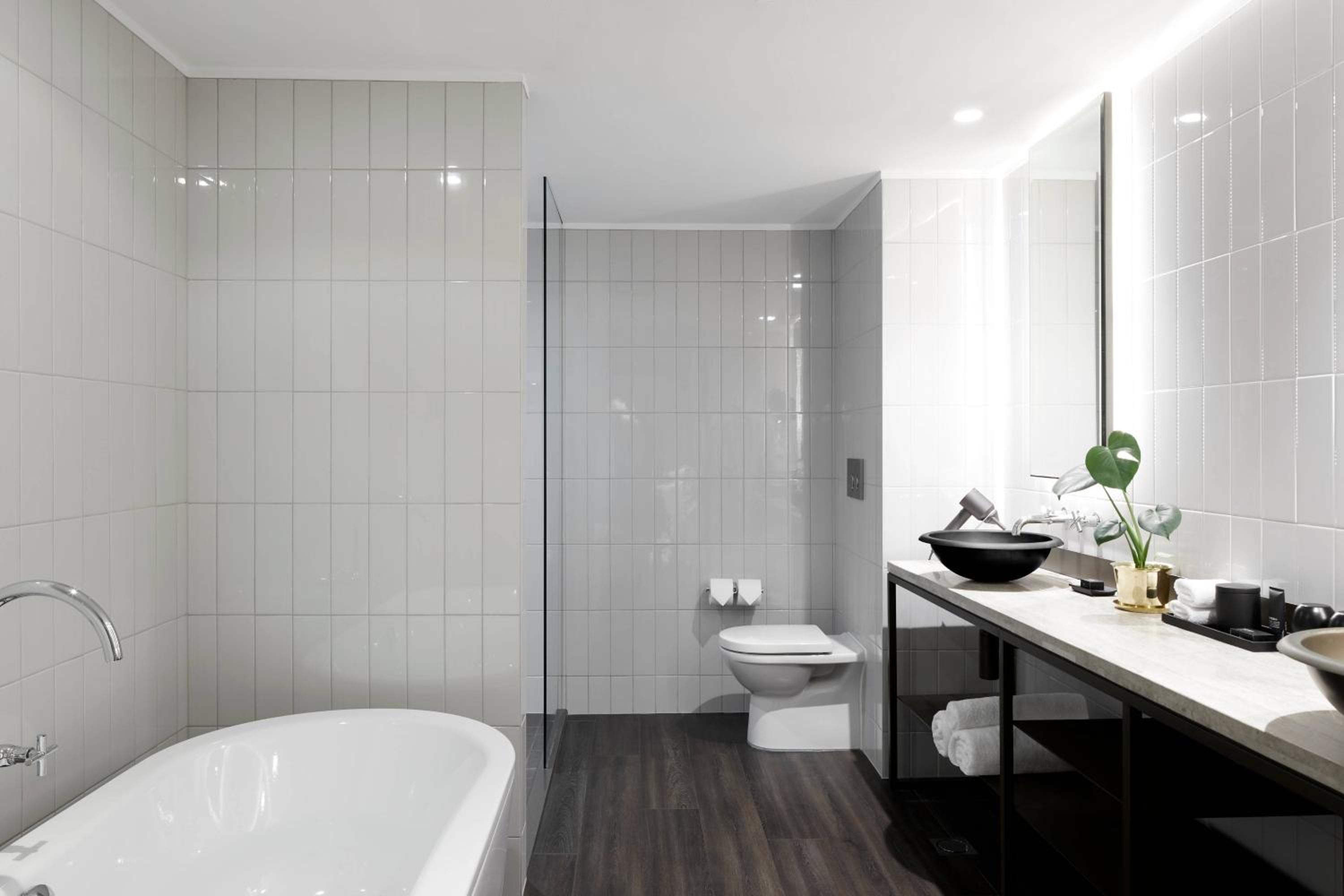Walsh Bay King Suite