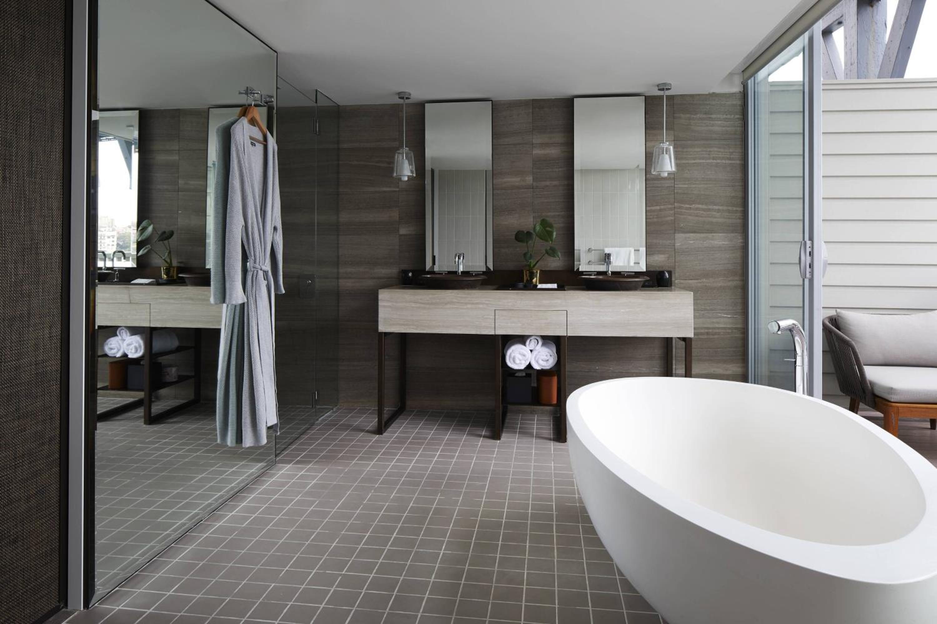 The Admiral, 1 Bedroom Presidential Suite, 1 King, Balcony