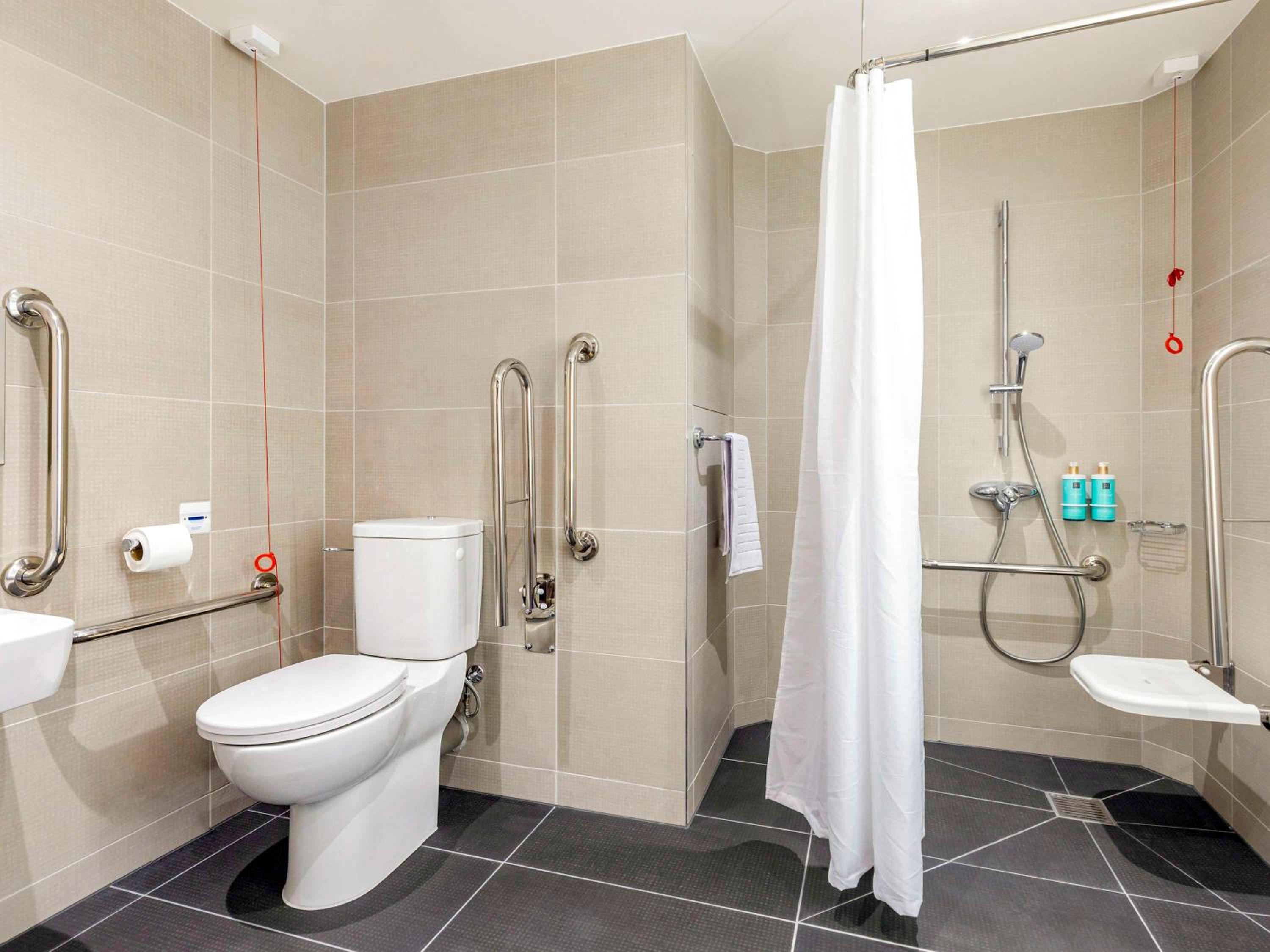 King Room - Accessible - Photo 2