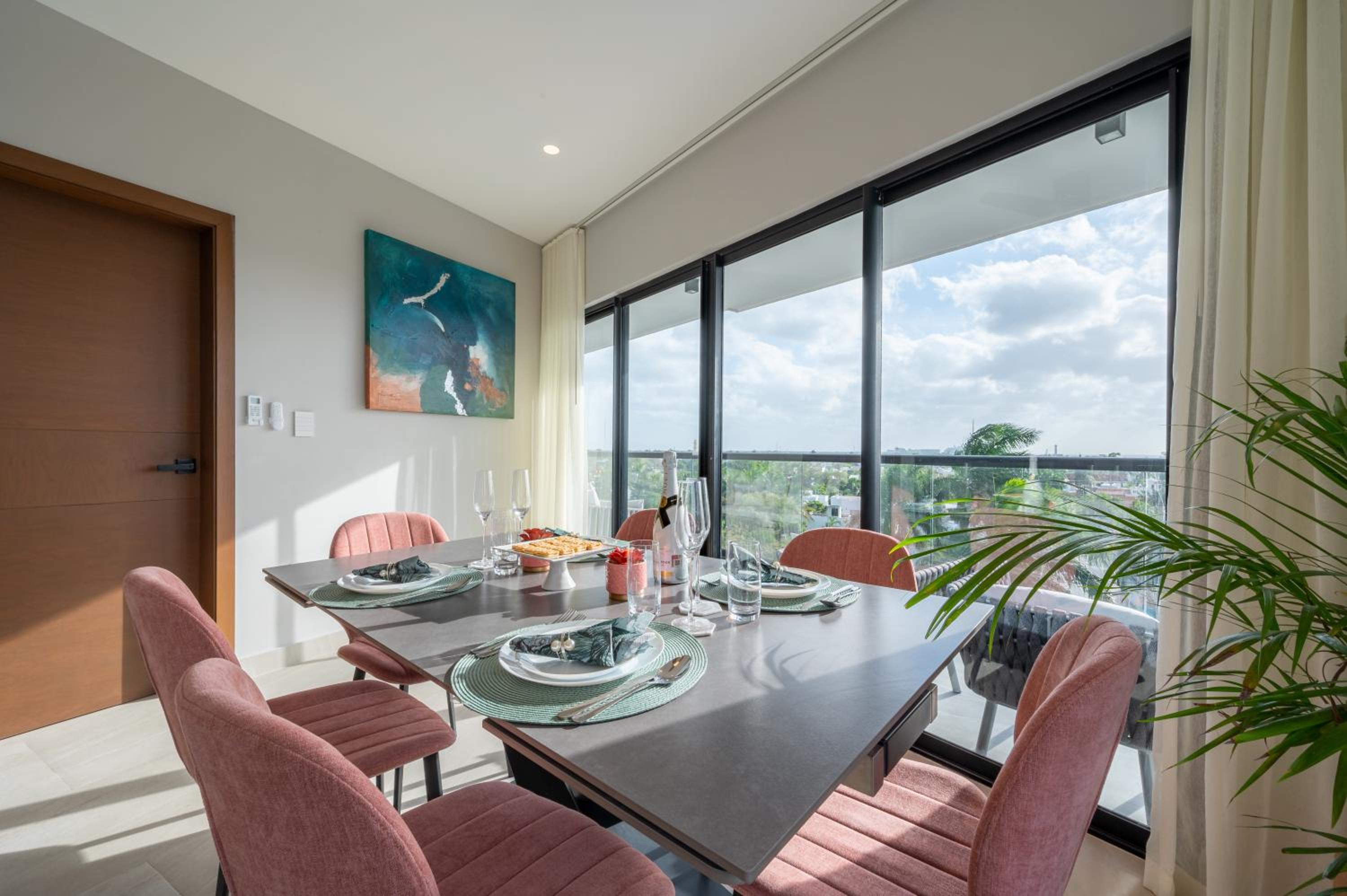 Penthouse Apartment photo 2