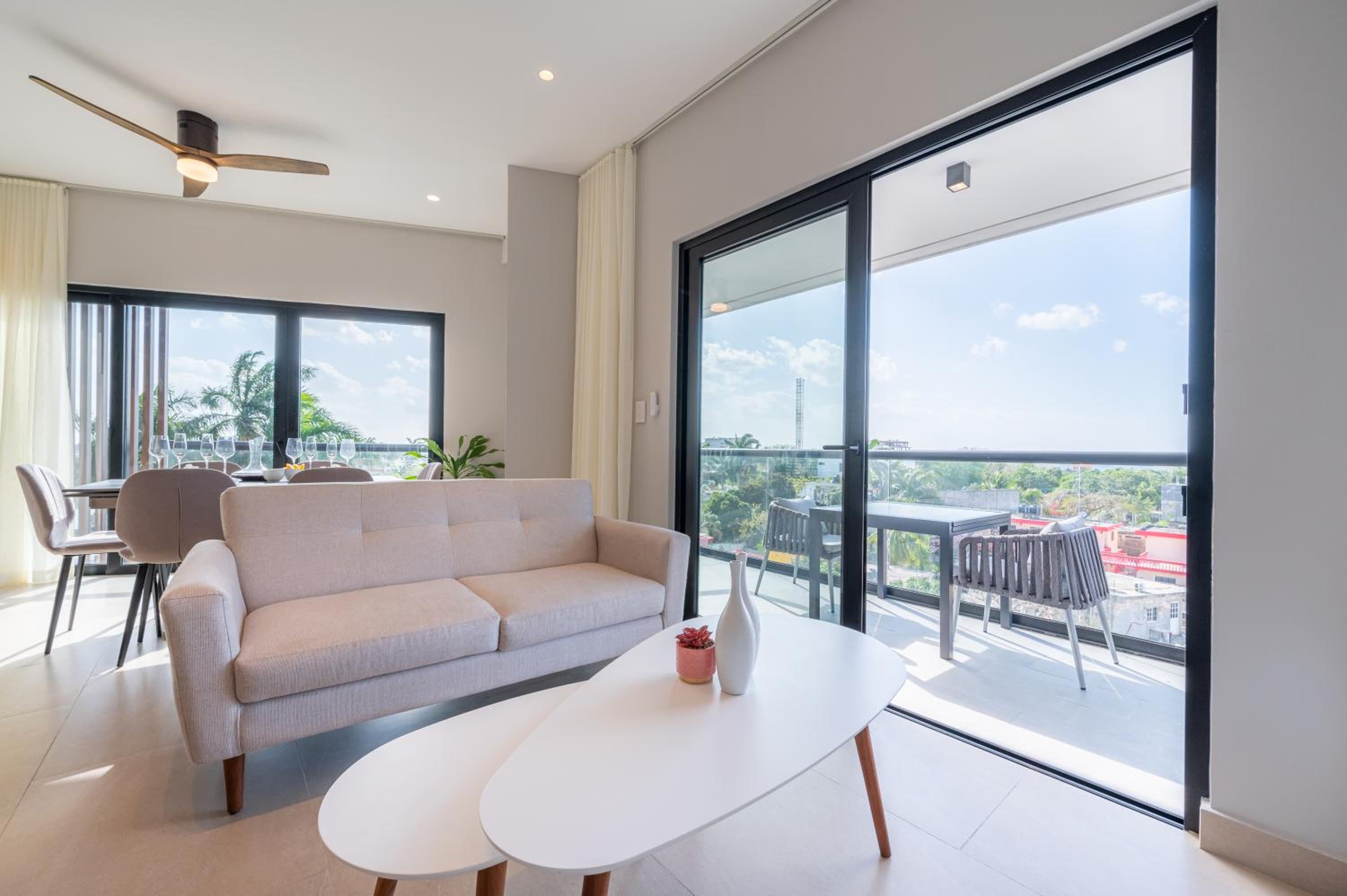 Apartment with Sea View photo 2