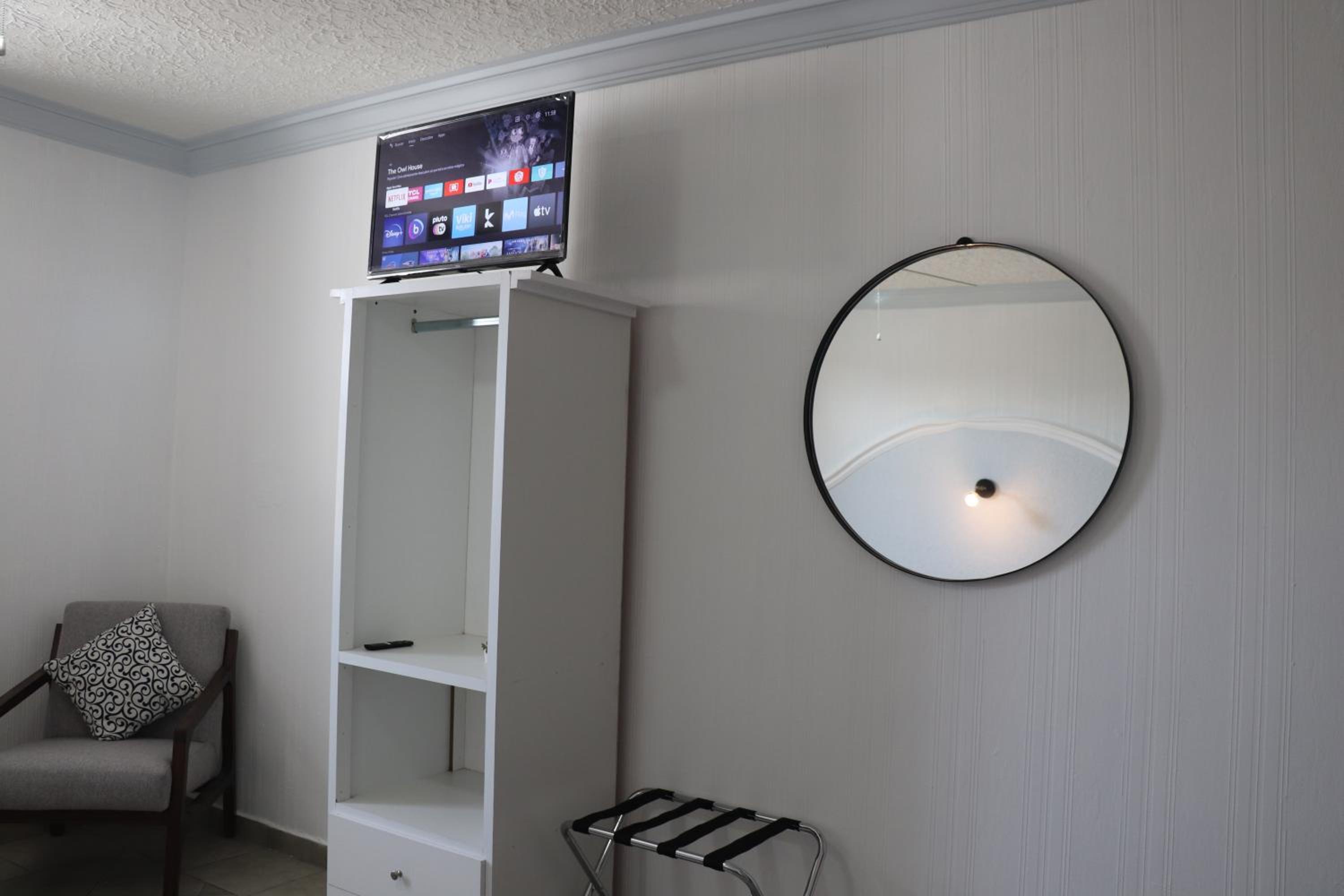 Double Room with Two Double Beds - Photo 14