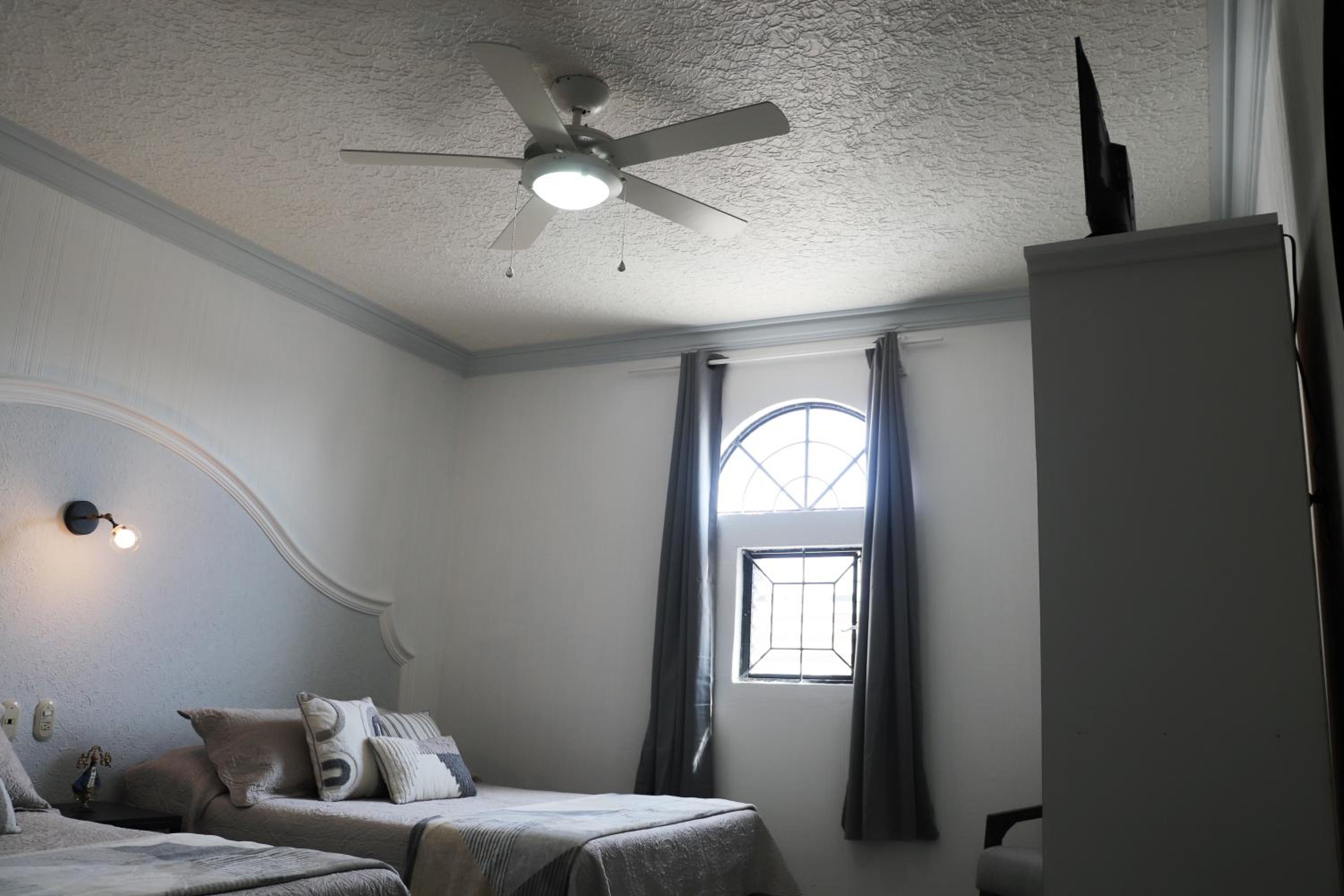 Double Room with Two Double Beds - Photo 1
