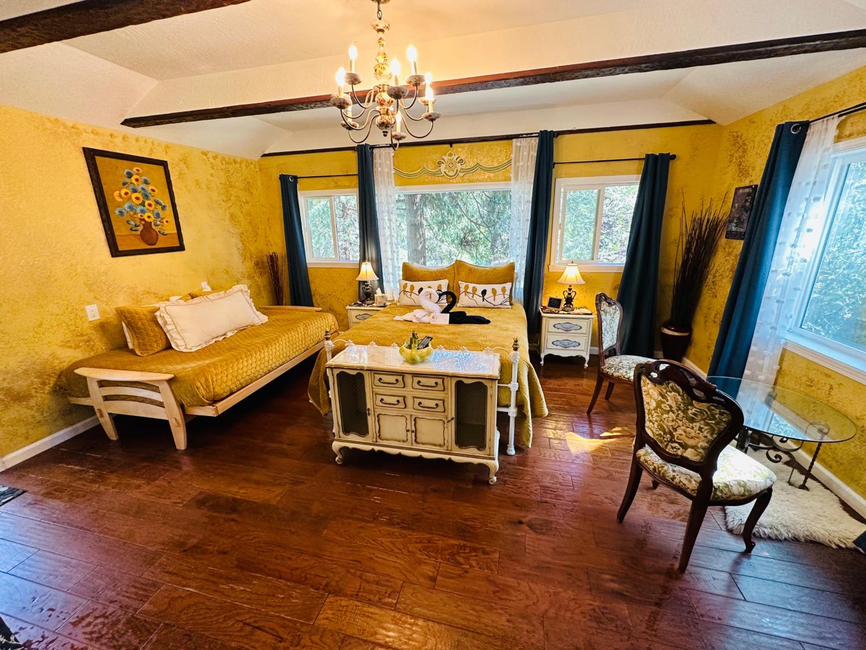 One-Bedroom Cottage
