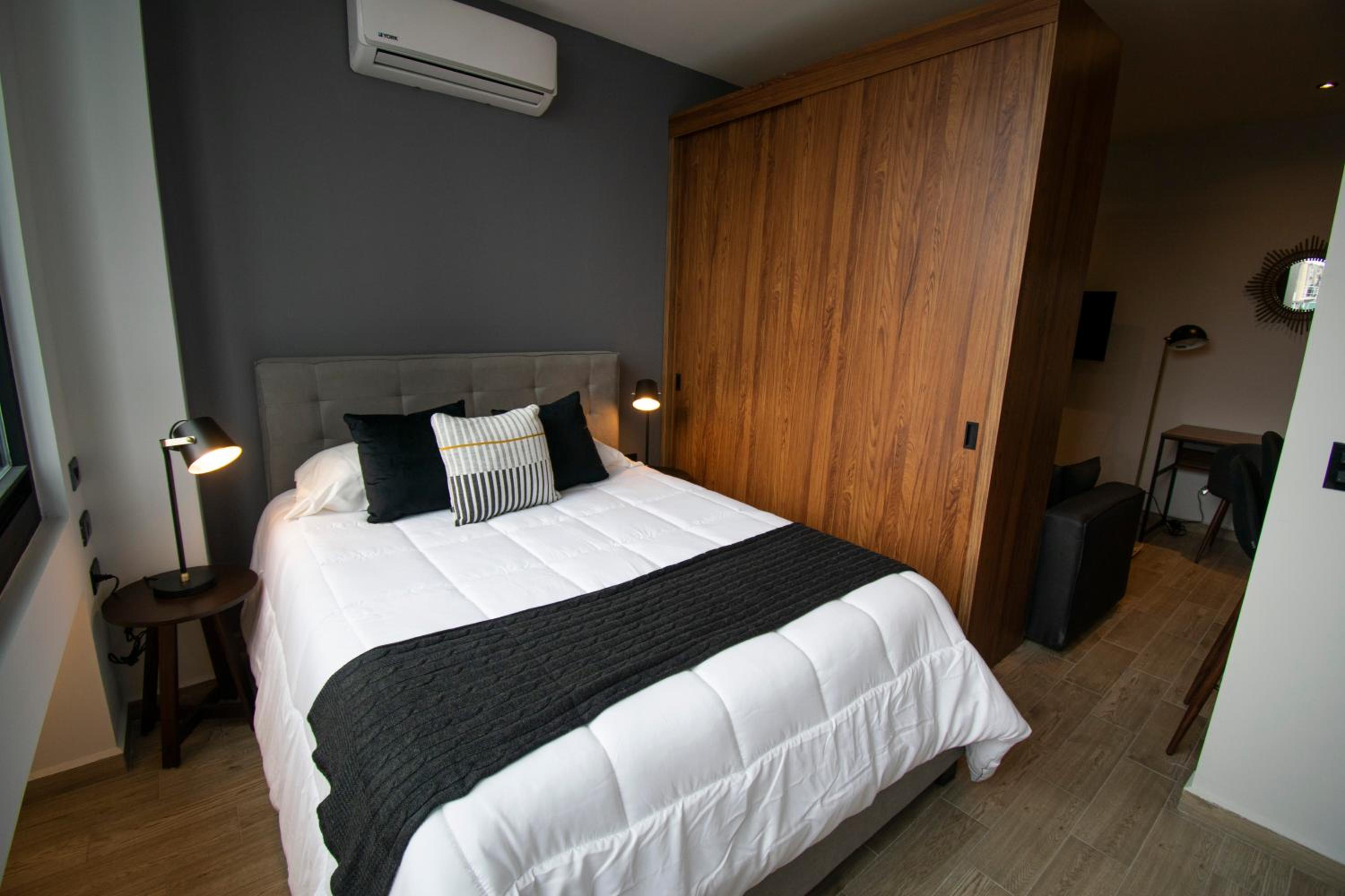 Loft - Photo 1