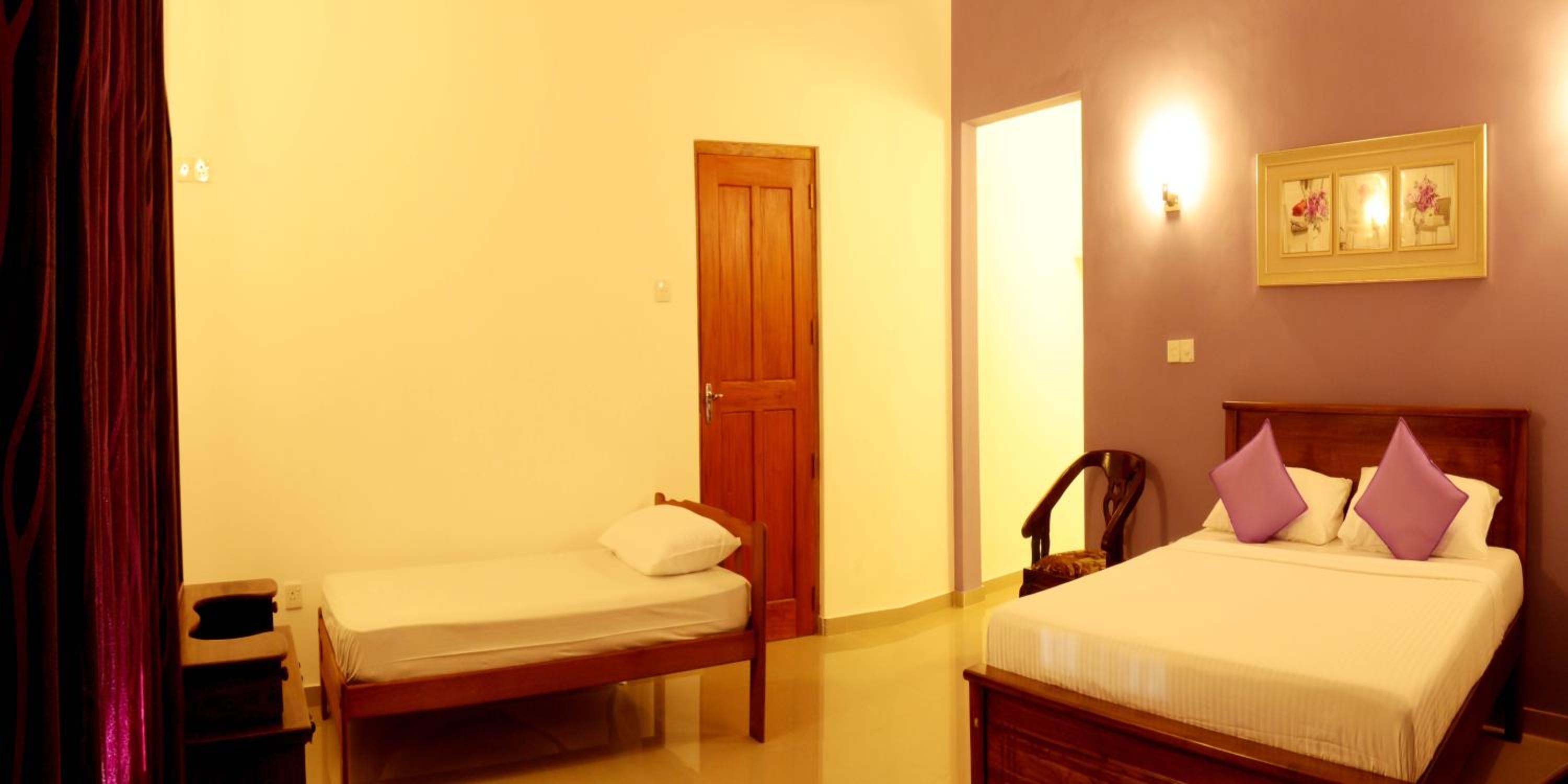Deluxe Triple Room photo 3