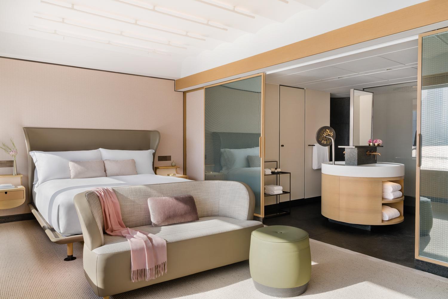 Premium King Room with Harbor View