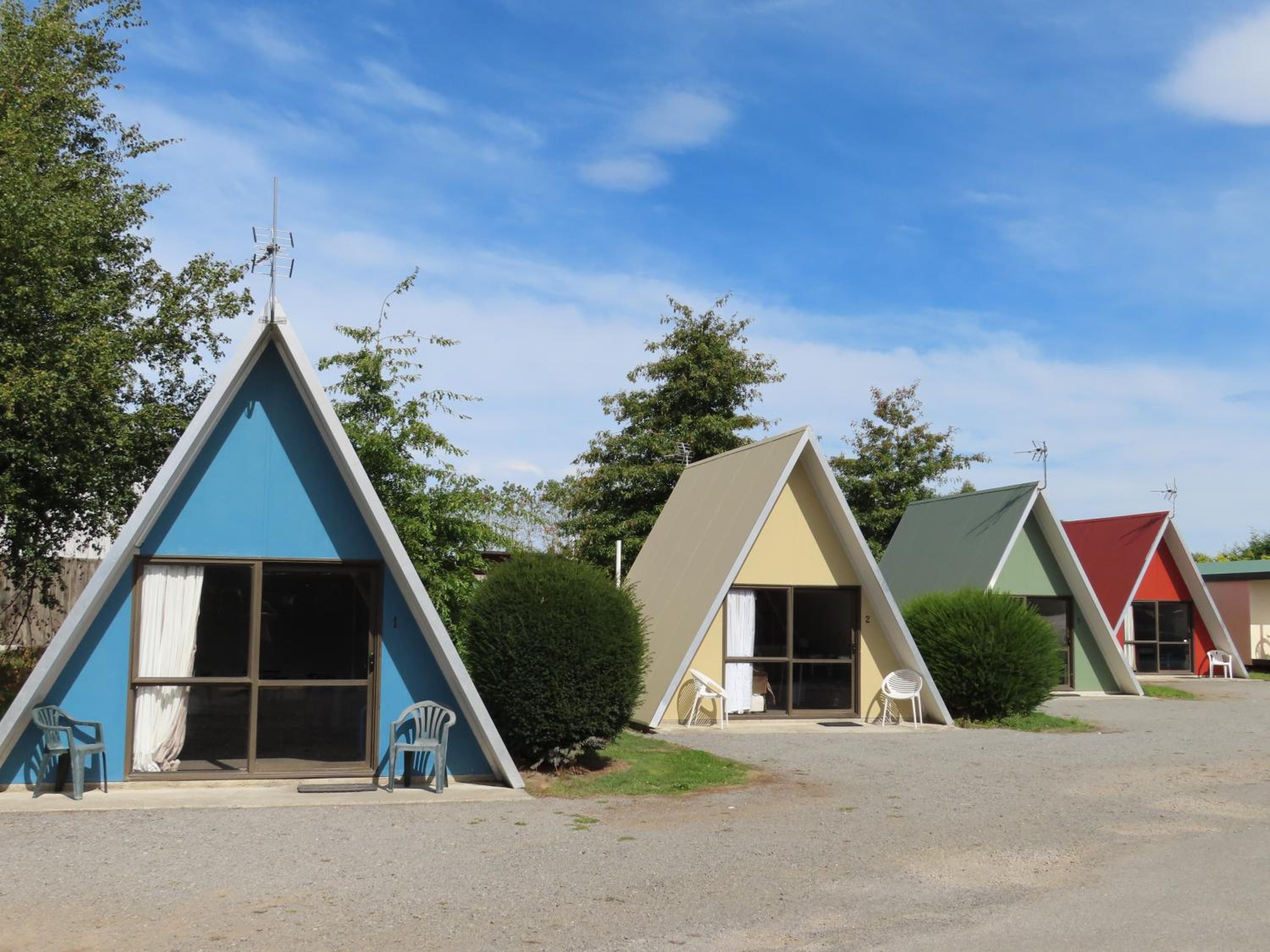A-frame Cabin no linen photo 3
