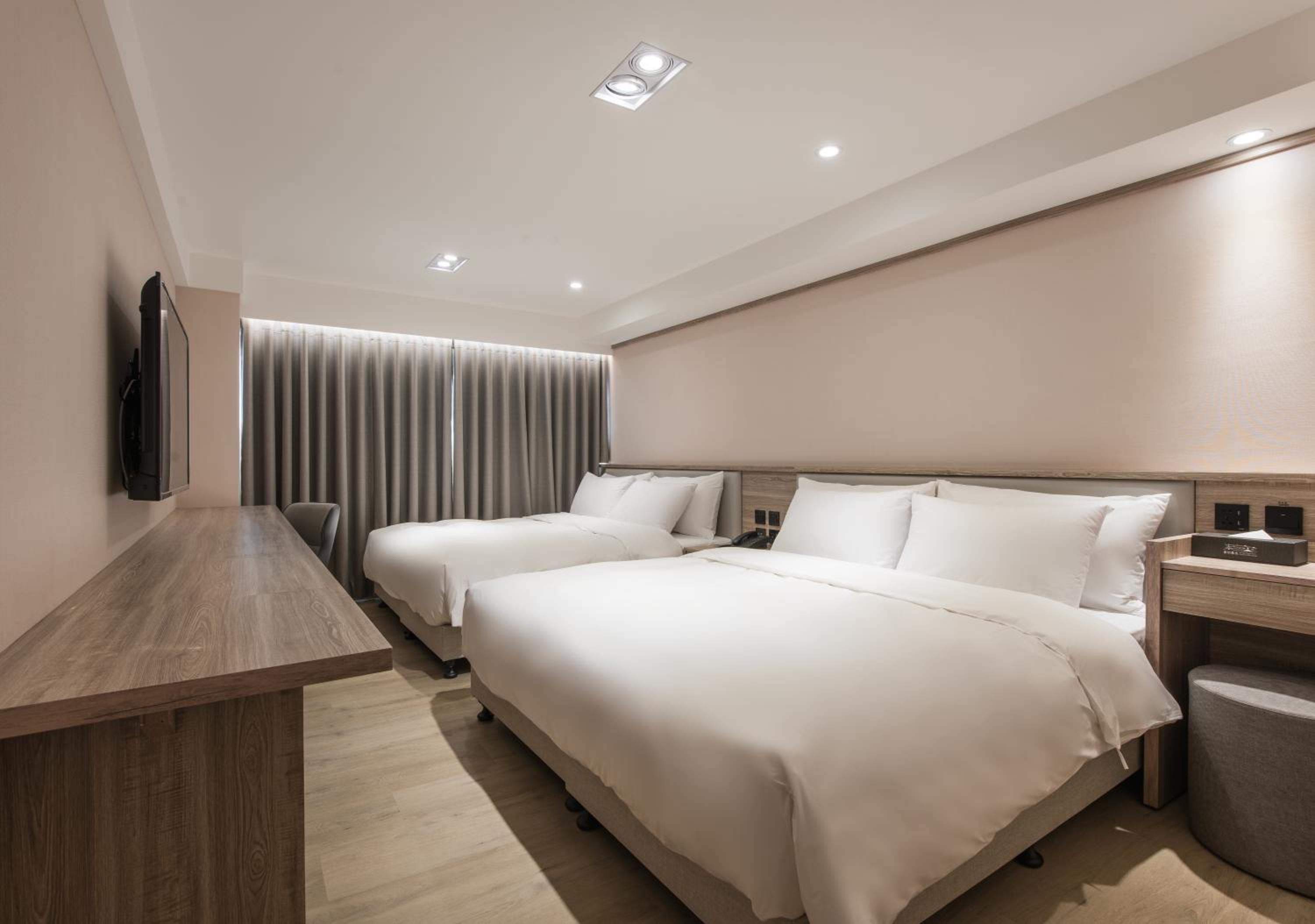 Comfort Quadruple Room - Photo 2