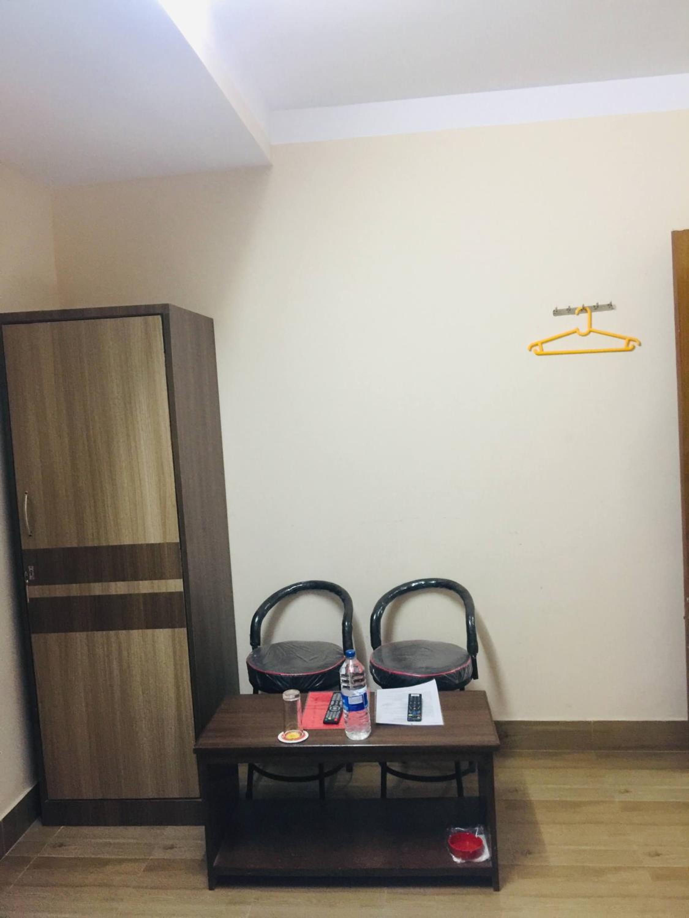 Double or Twin Room with Bathroom