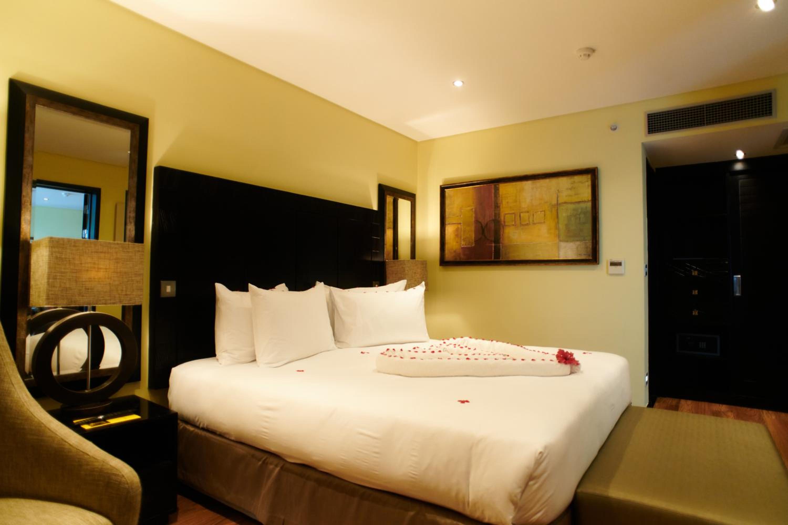 Executive Suite photo 2