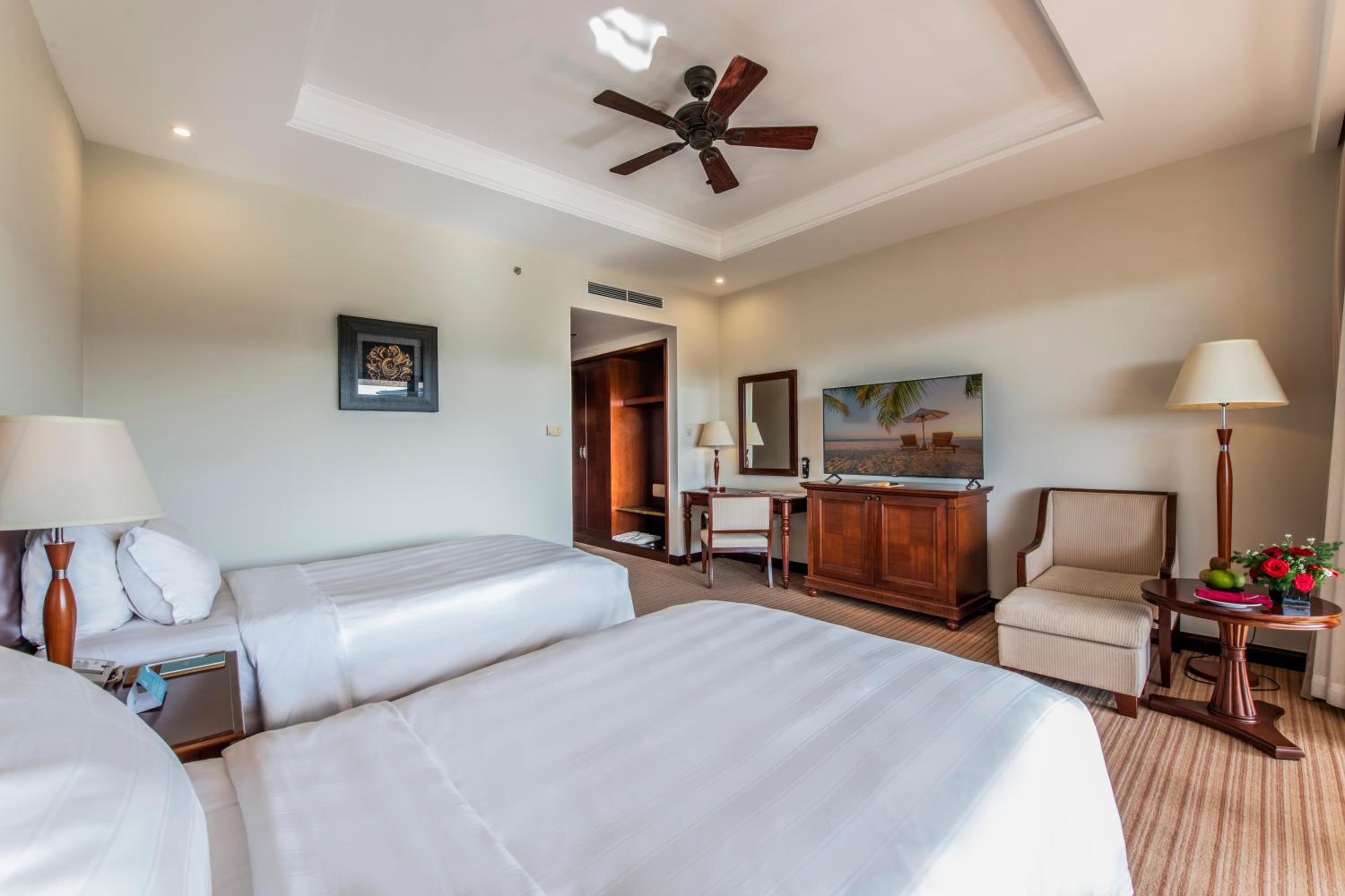 Deluxe Twin Ocean View with Safari Ticket (1 time)