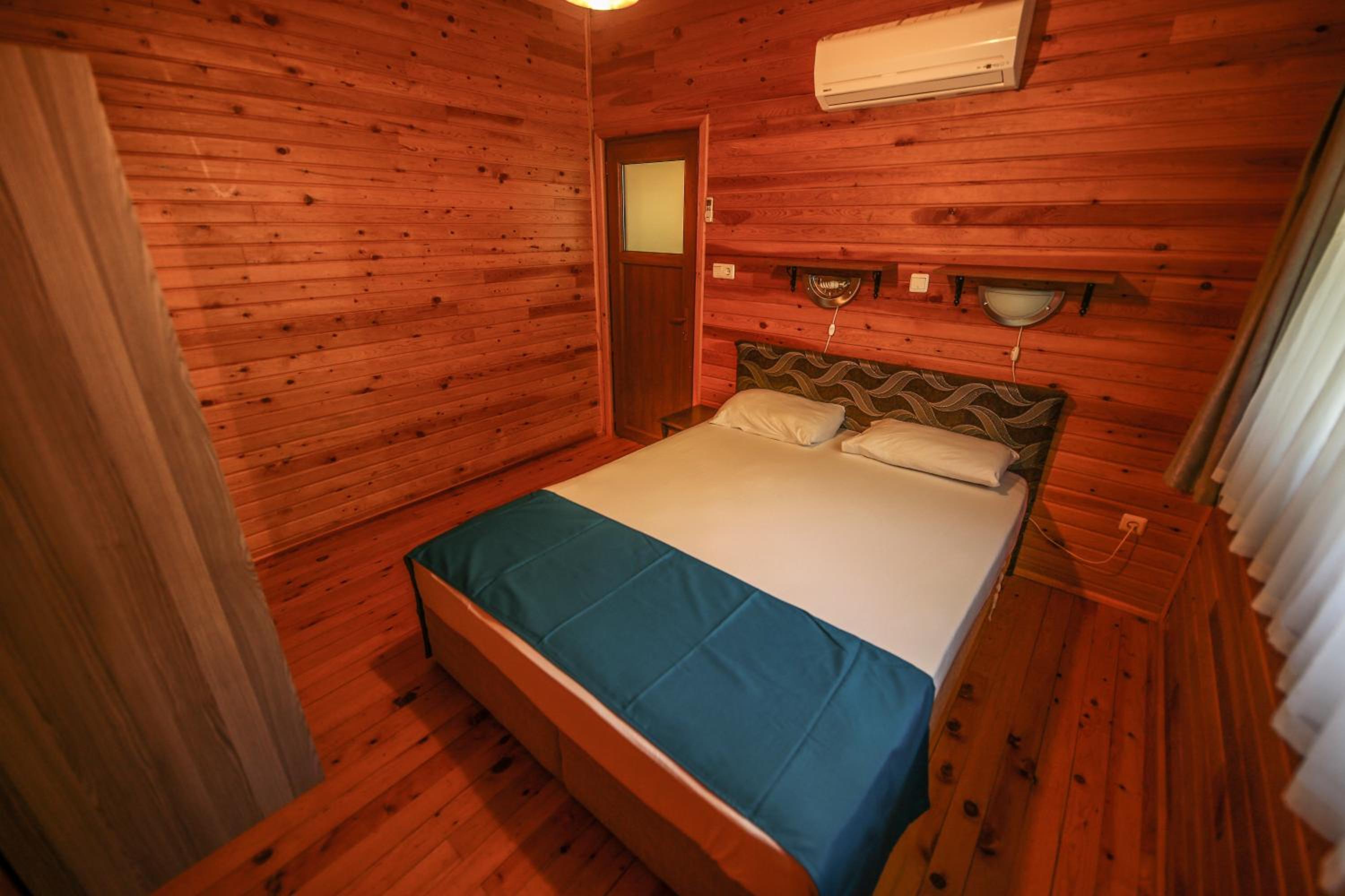 Two-Bedroom Villa - Photo 36