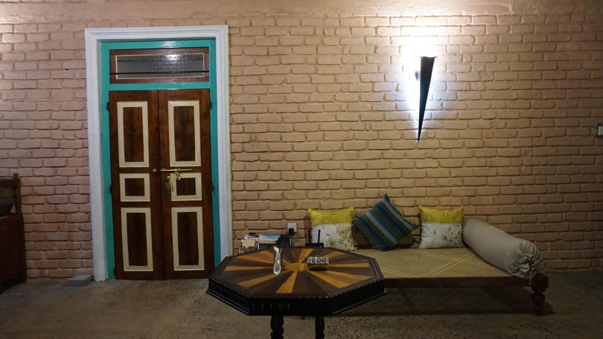 Triple Room with Private Bathroom - Photo 48