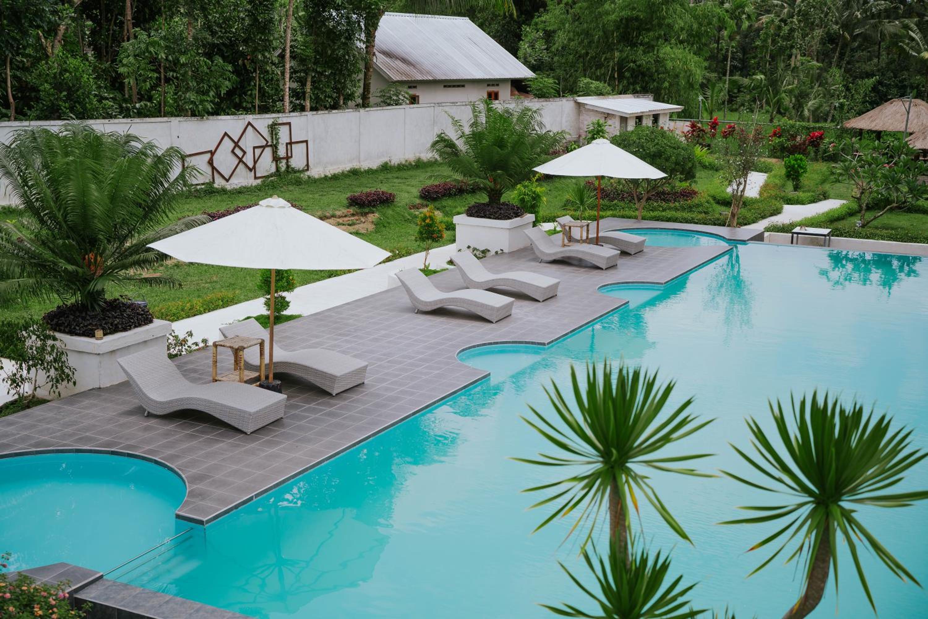 One-Bedroom Villa - Photo 2