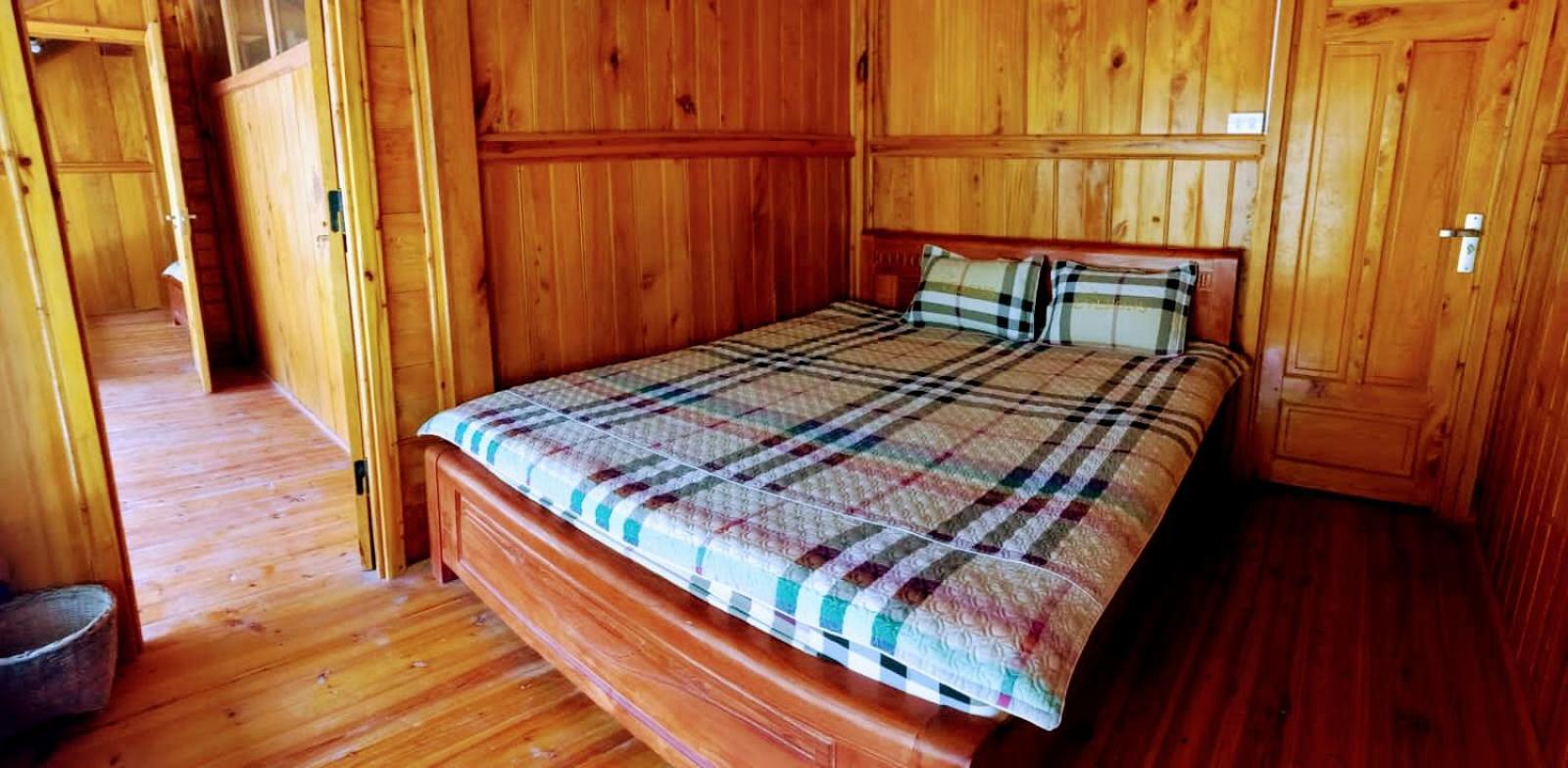 Deluxe Double Room with Balcony photo 1