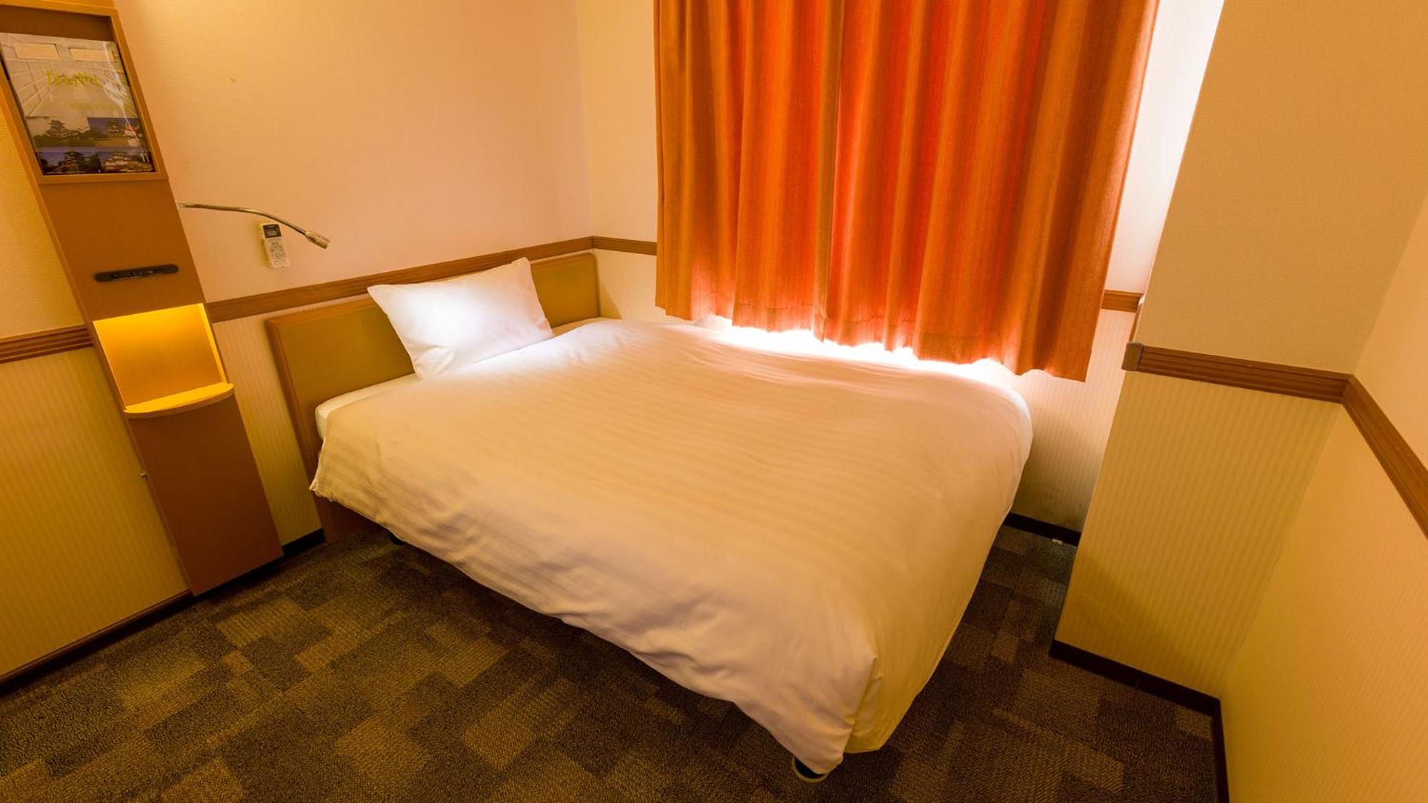 Single Room - Smoking photo 2