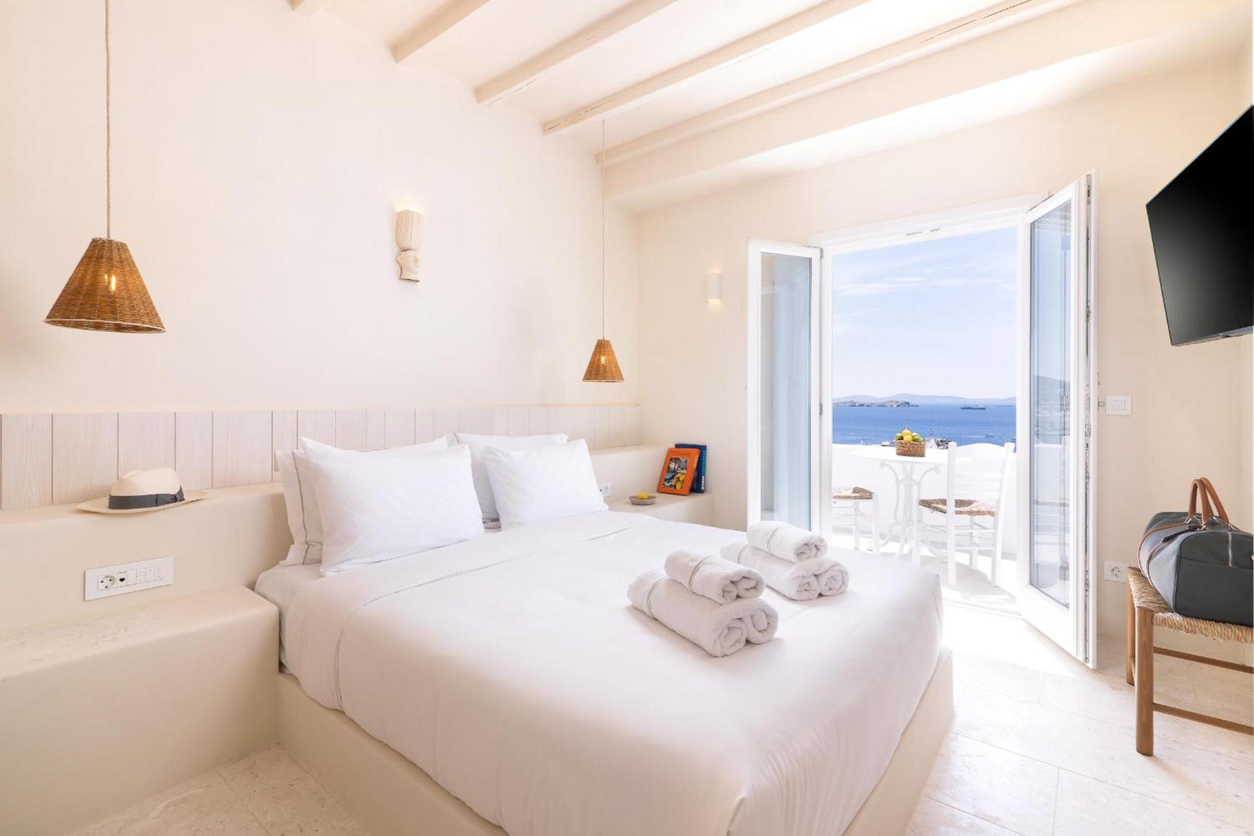 Deluxe Double Sea View Room - Photo 1