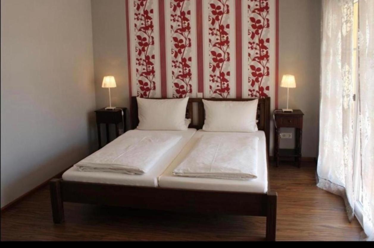 Apartment - Ground Floor photo 2