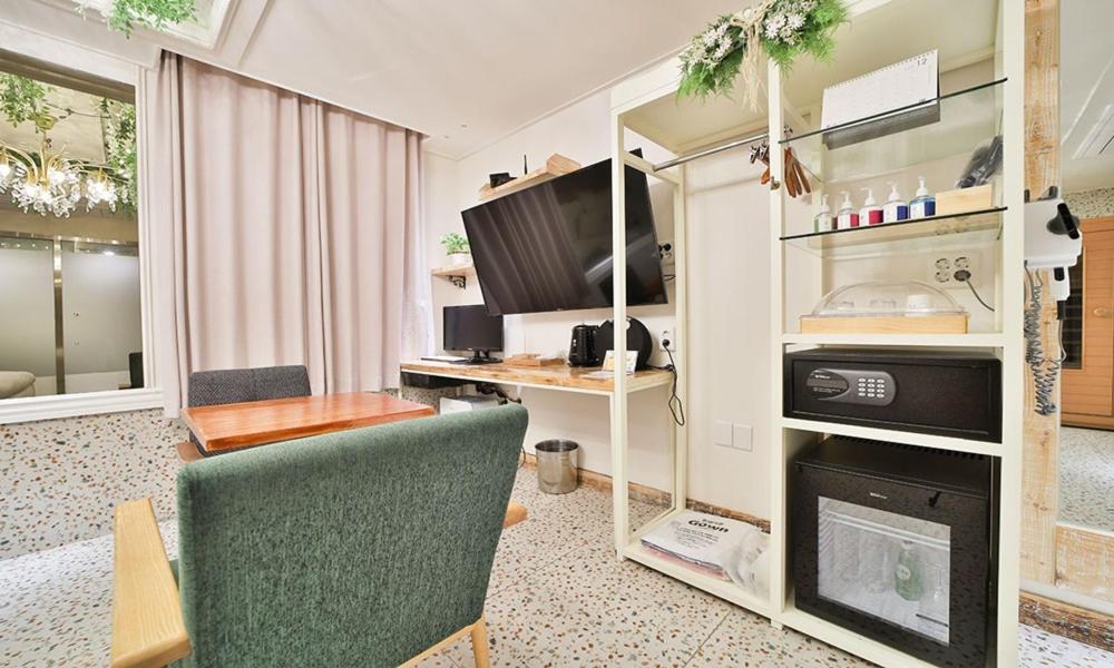 Suite Finland Sauna - Photo 9