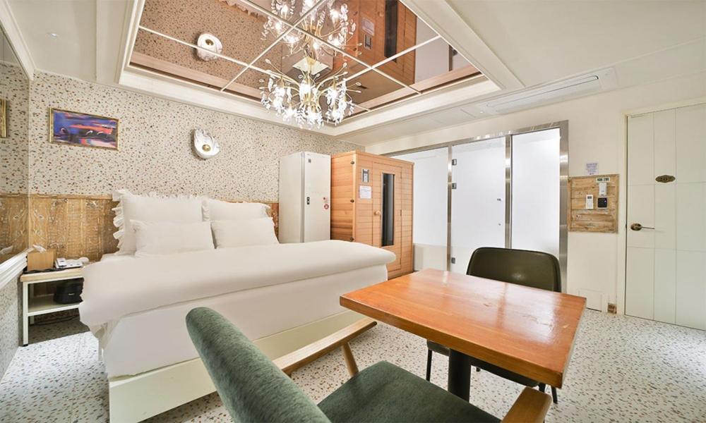 Suite Finland Sauna - Photo 5