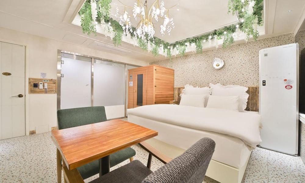 Suite Finland Sauna - Photo 10