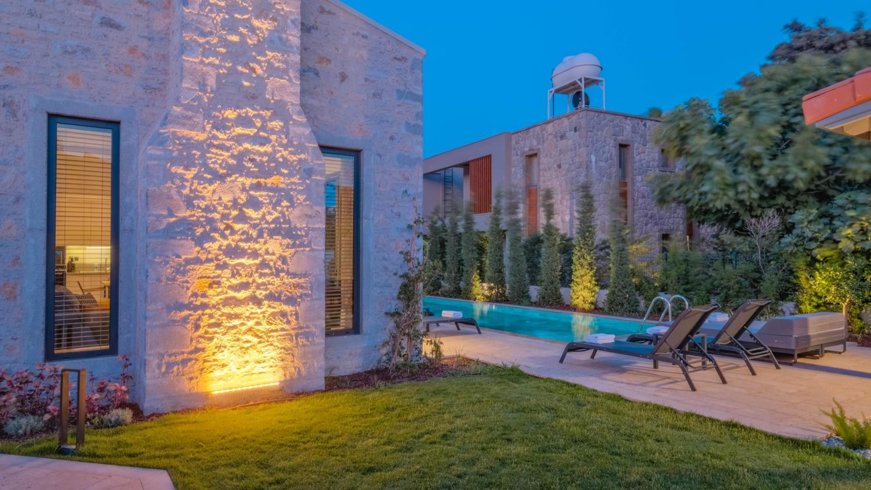 Villa with Private Pool - Photo 68