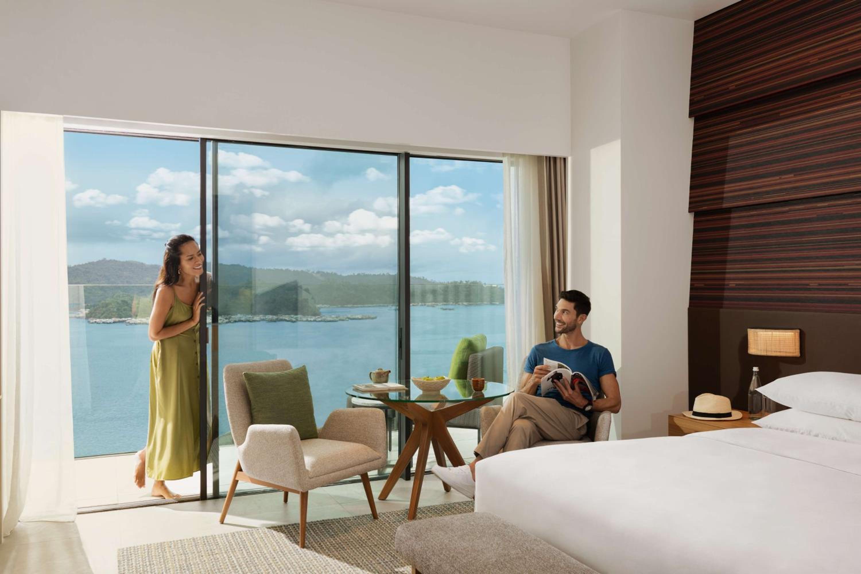 King Room with Sea View - Photo 6