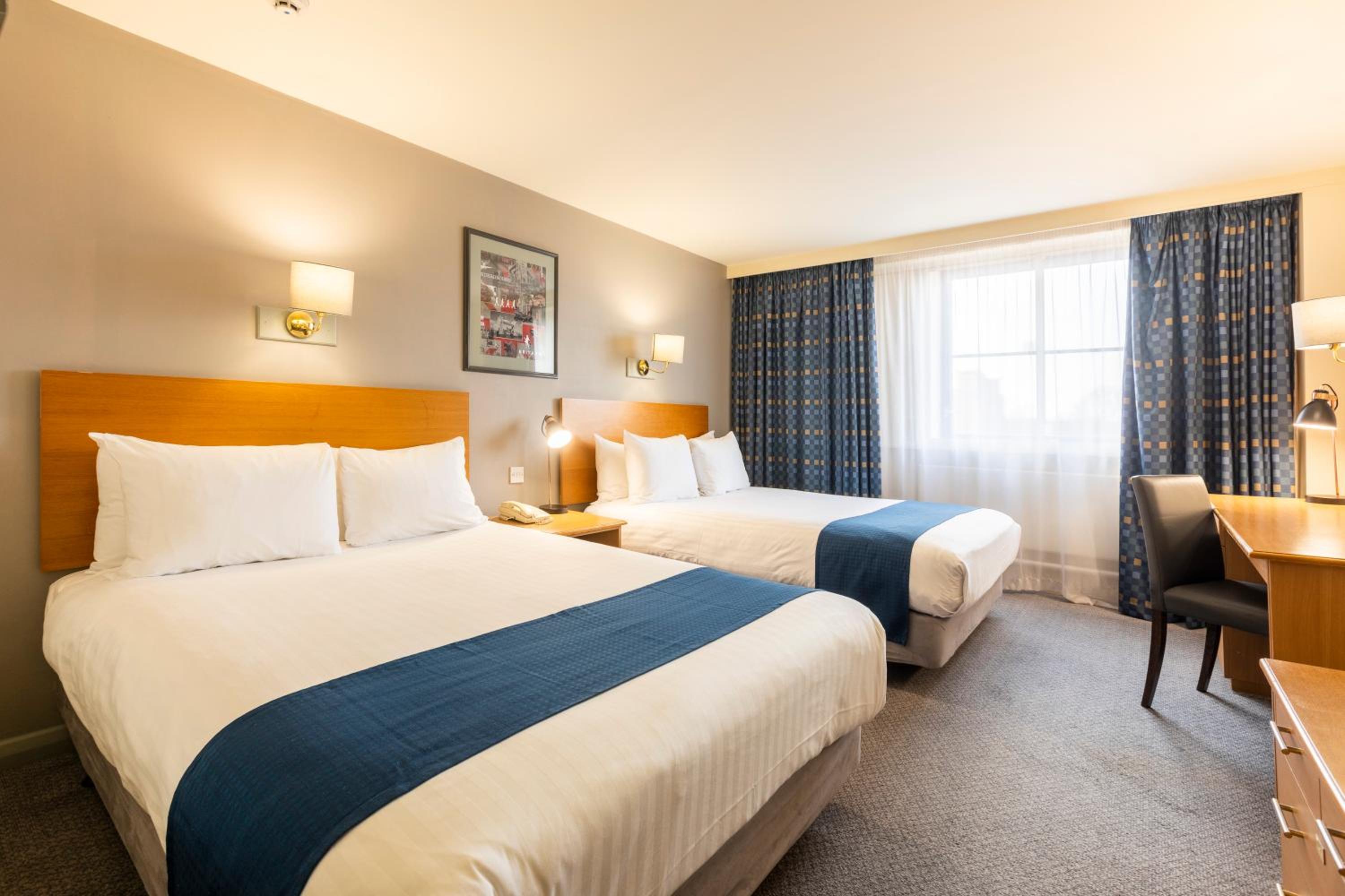 Standard Room - Photo 1