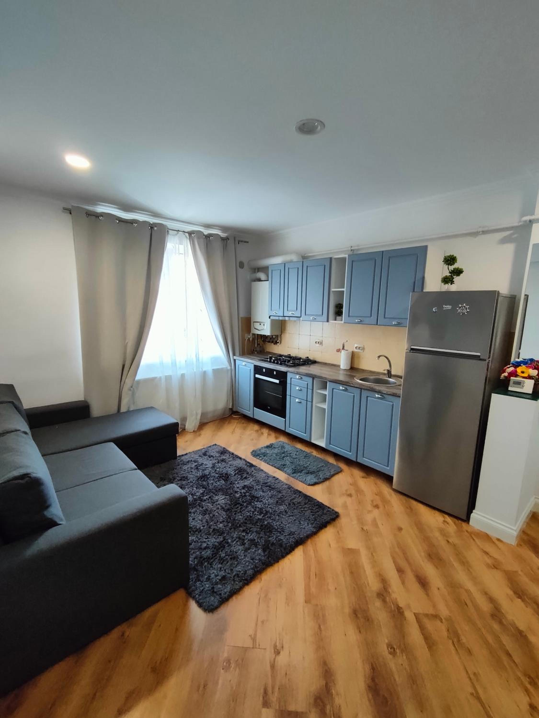 Two-Bedroom Apartment - Photo 18