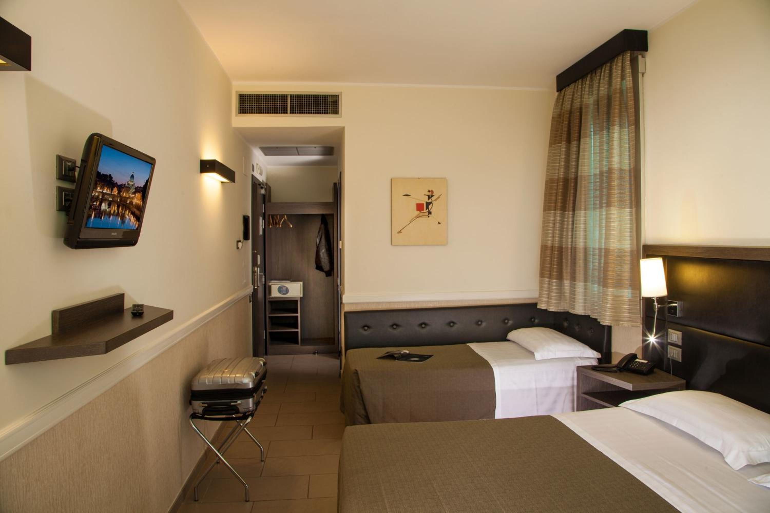 Triple Room photo 1