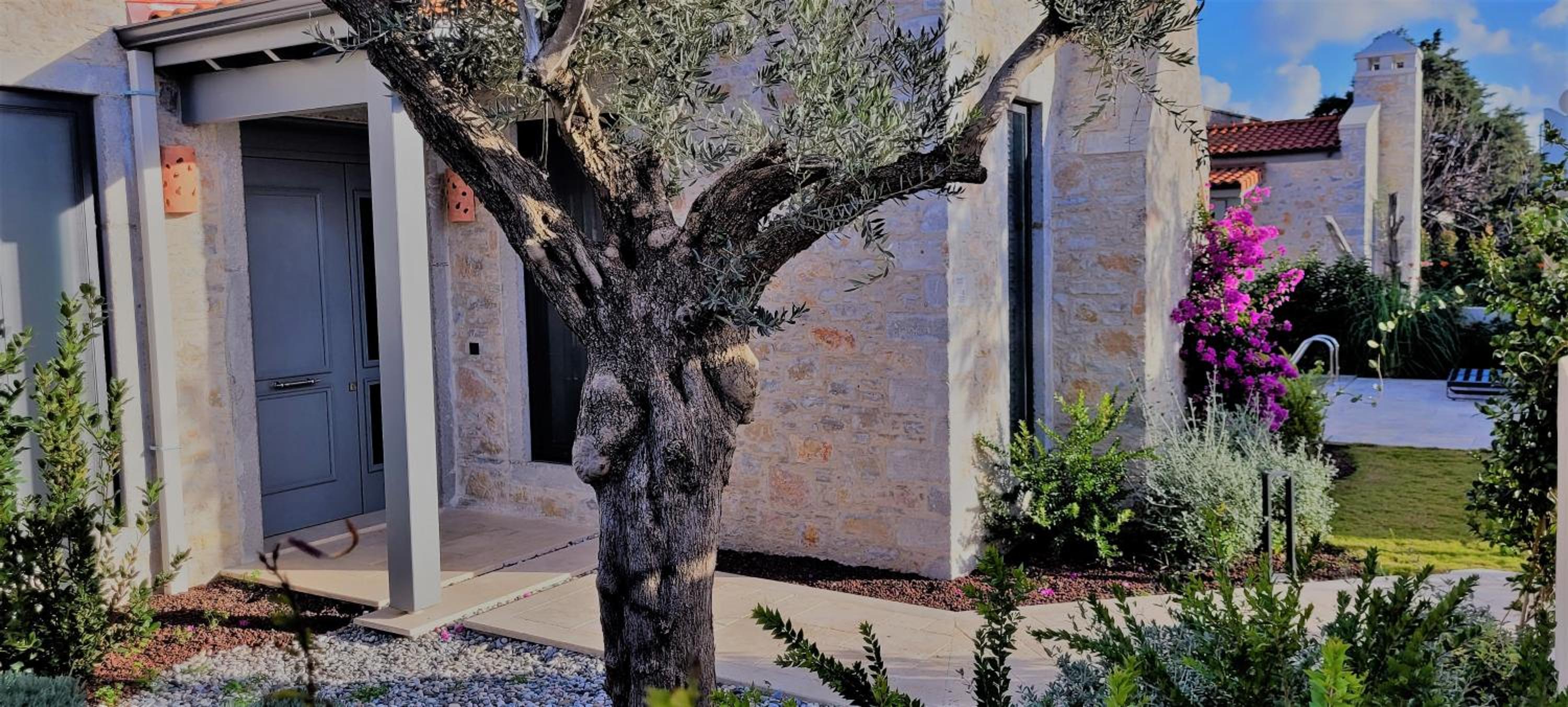 Villa with Private Pool - Photo 59