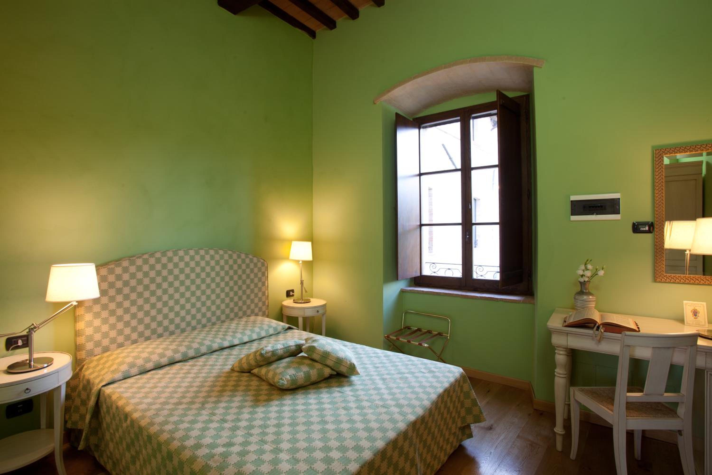 Double Room photo 3
