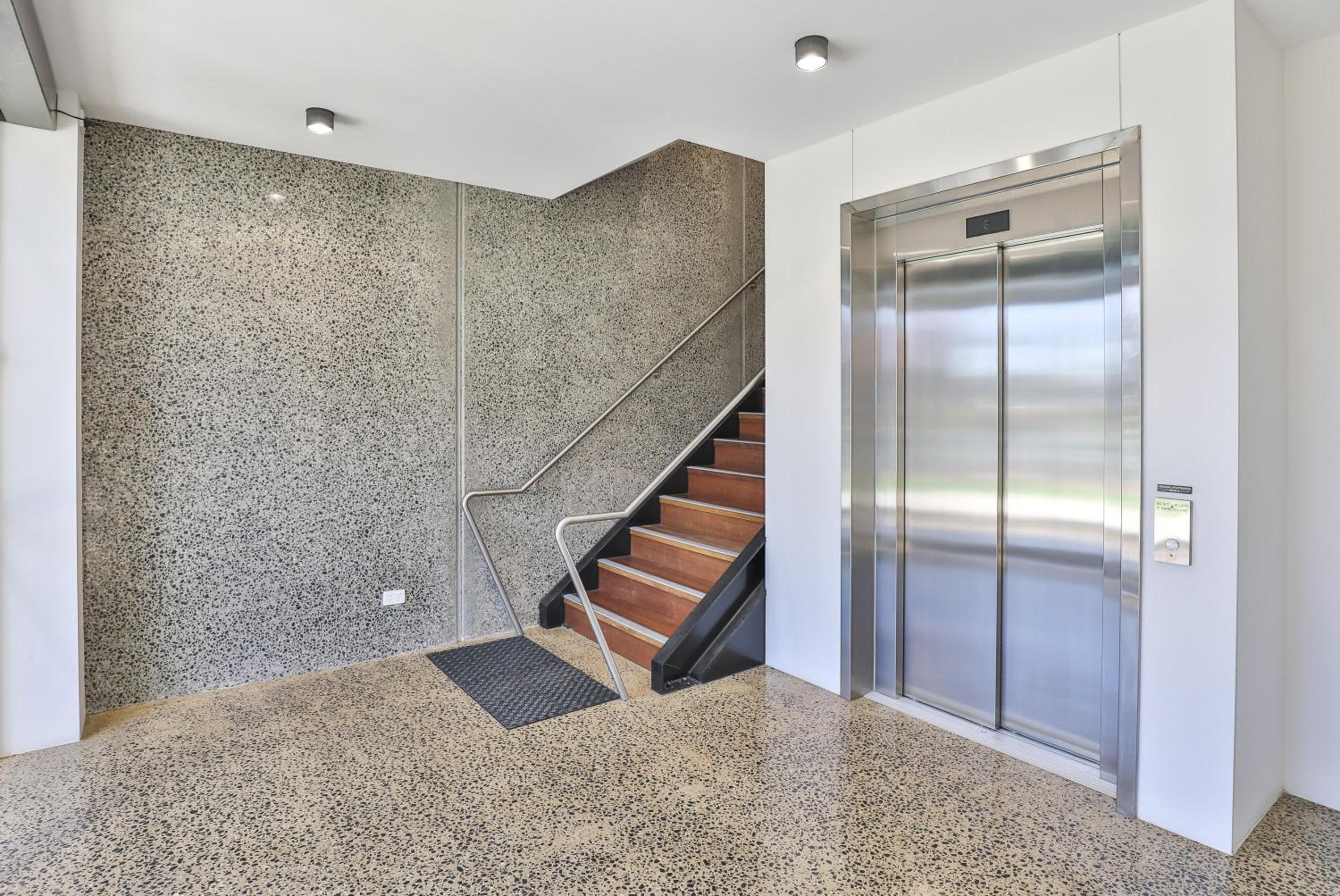 Penthouse Apartment photo 3