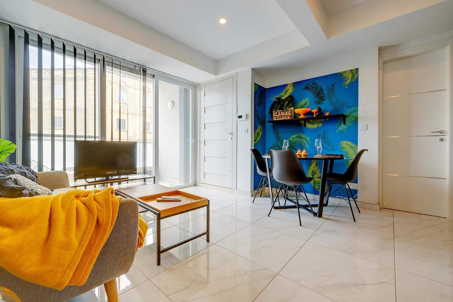 One-Bedroom Apartment