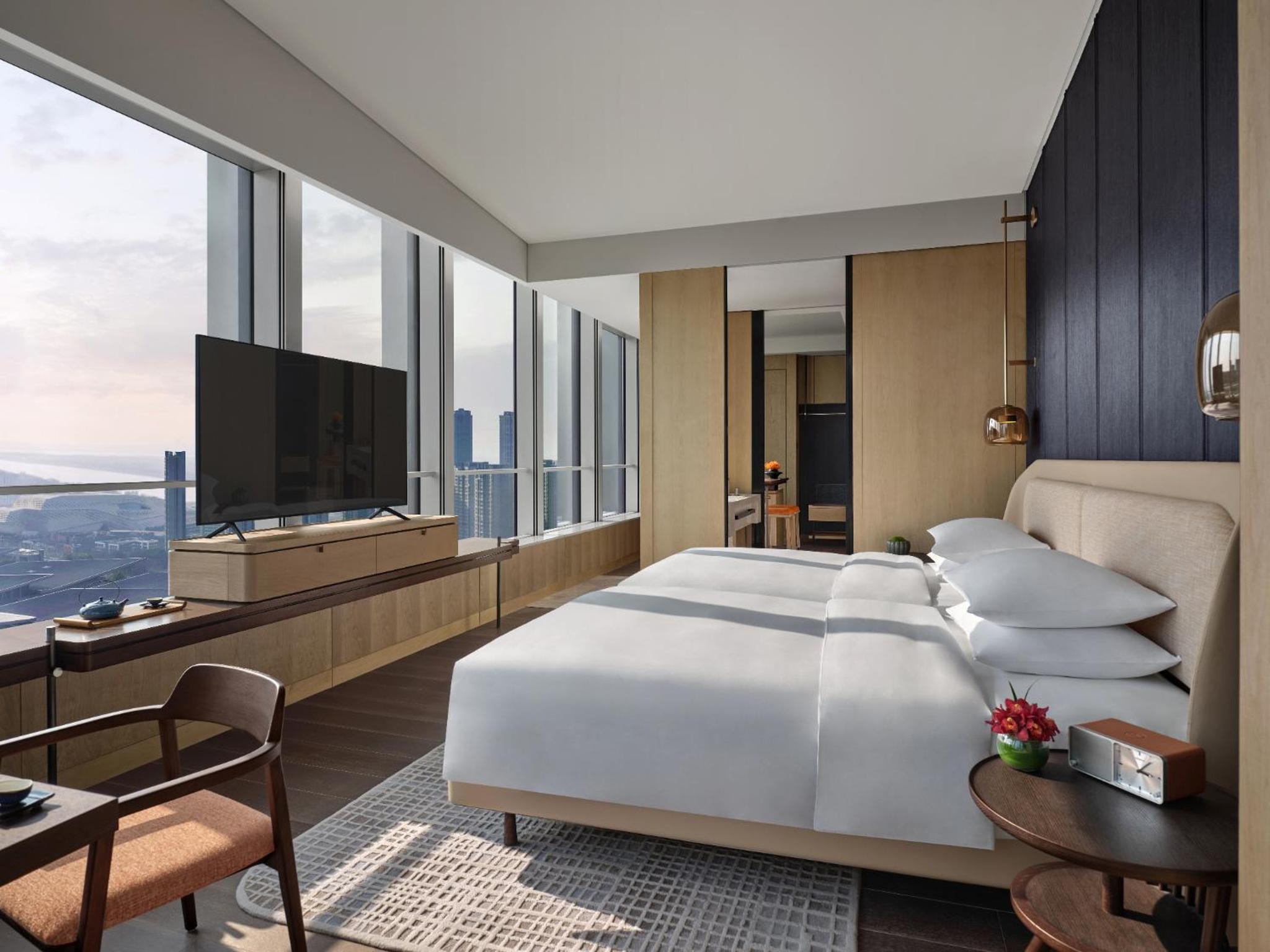 Premier Twin Room with River View