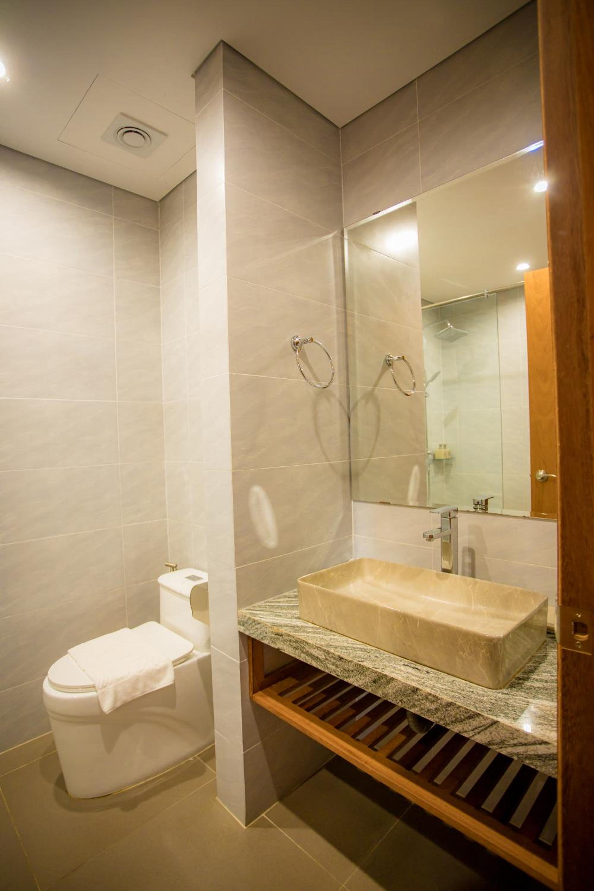 Deluxe Double Room - Photo 7