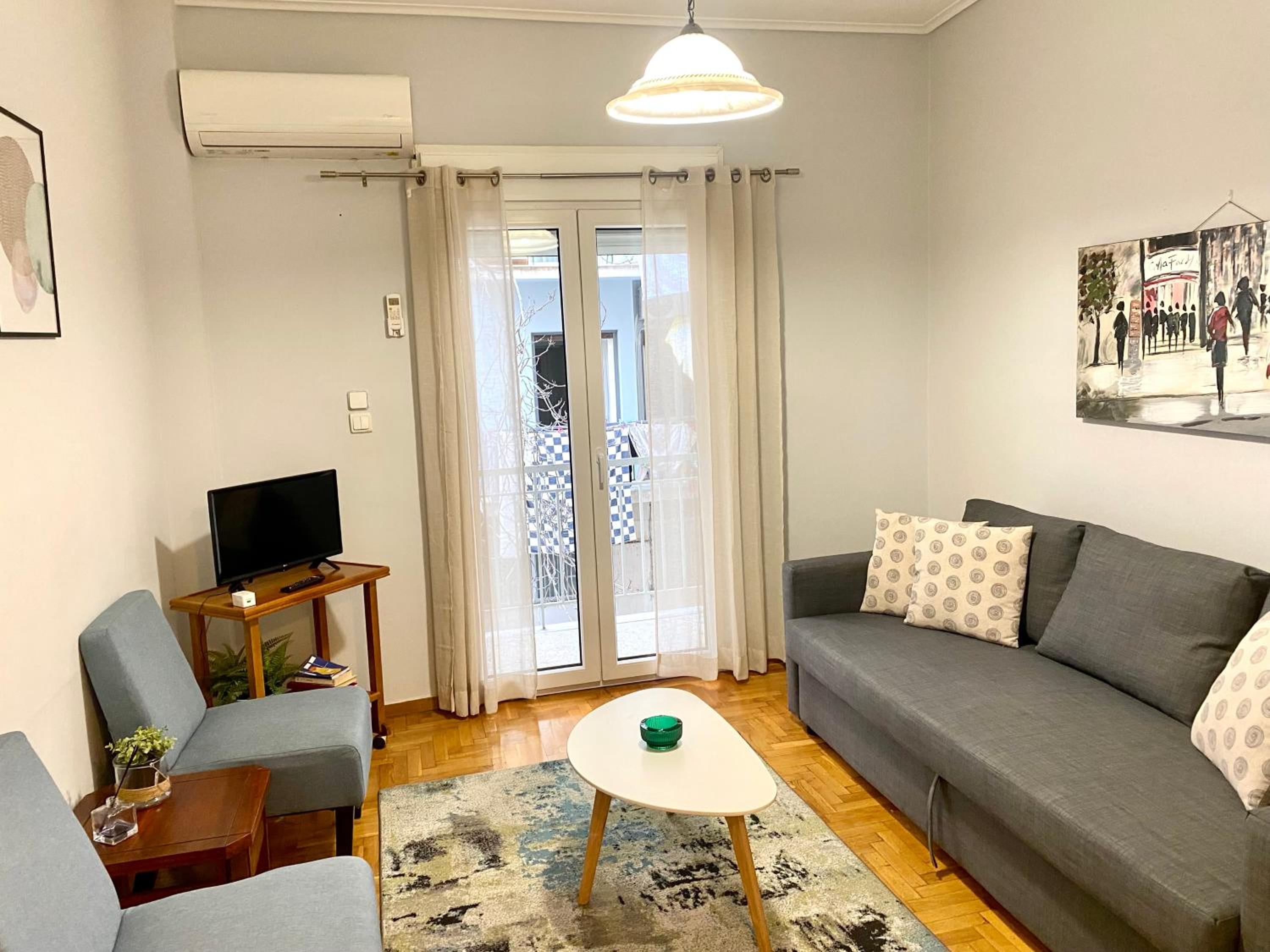 One-Bedroom Apartment