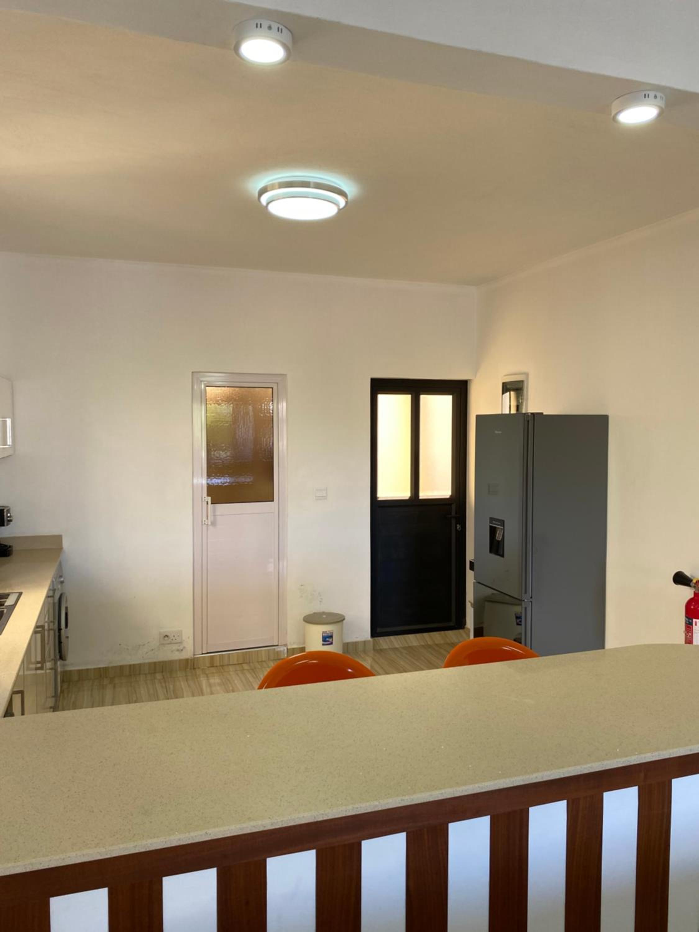 Apartment with Balcony photo 2